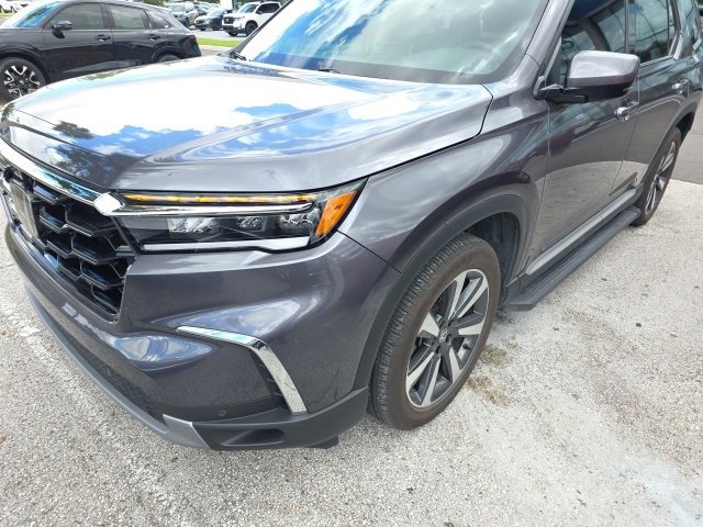 2023 Honda Pilot Elite photo 2