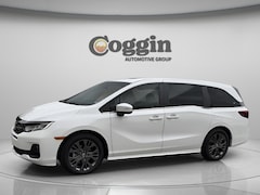 2026 Honda Odyssey Touring Van Passenger
