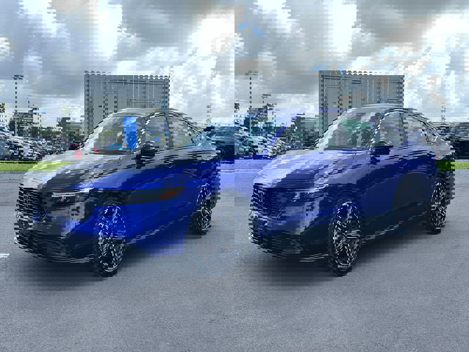 2023 Honda Accord Hybrid Sport photo 3