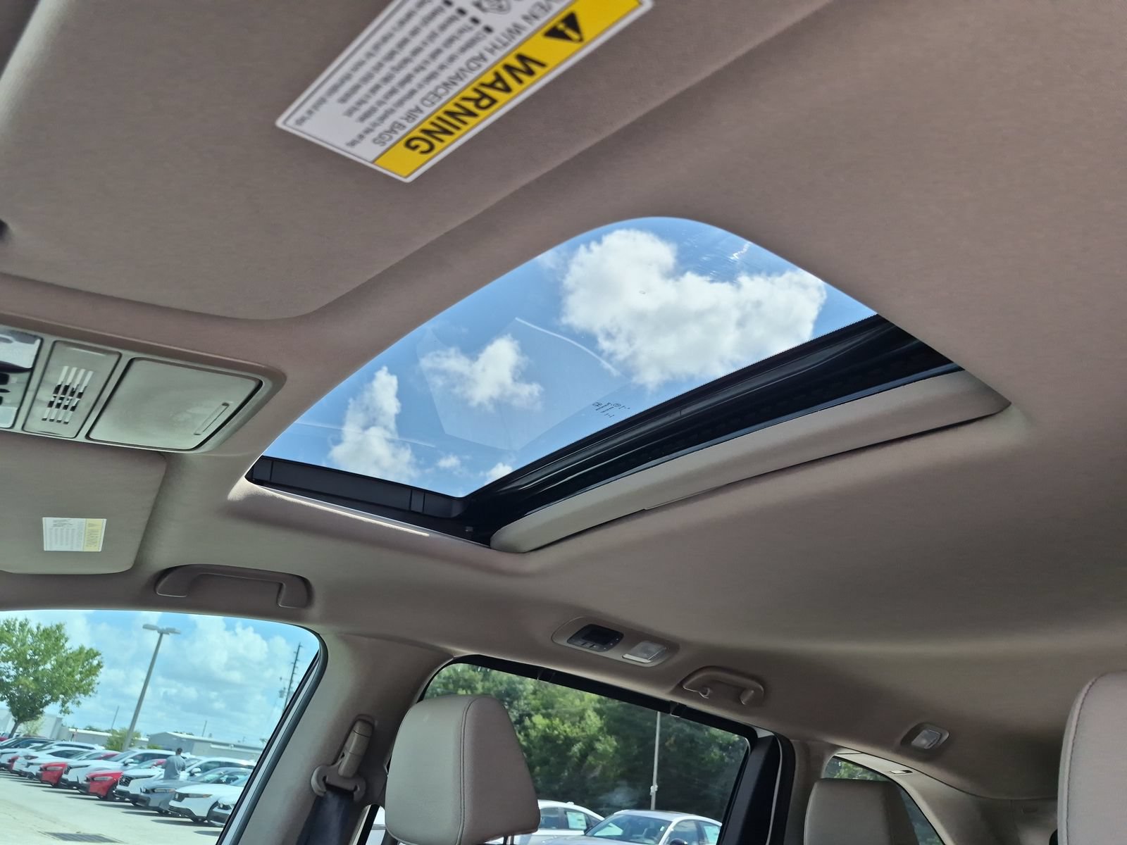 2024 Honda Odyssey EX-L - Photo 32