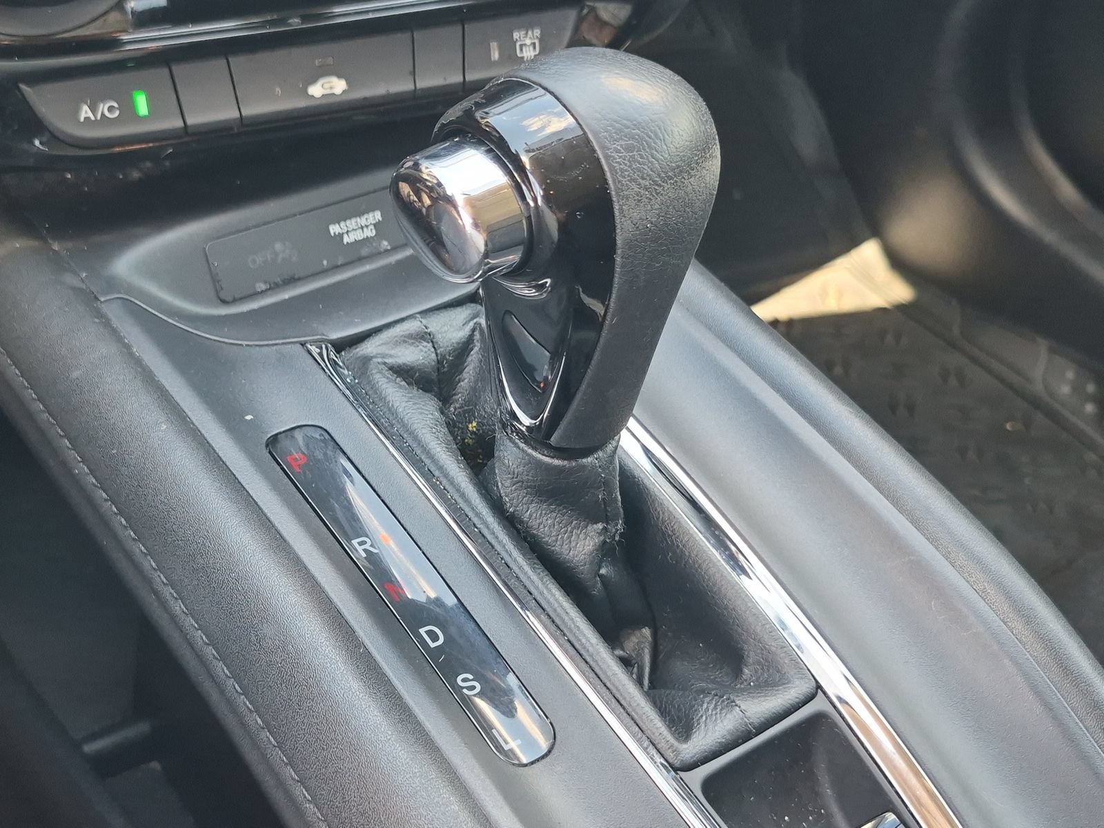 2020 Honda HR-V LX - Photo 16