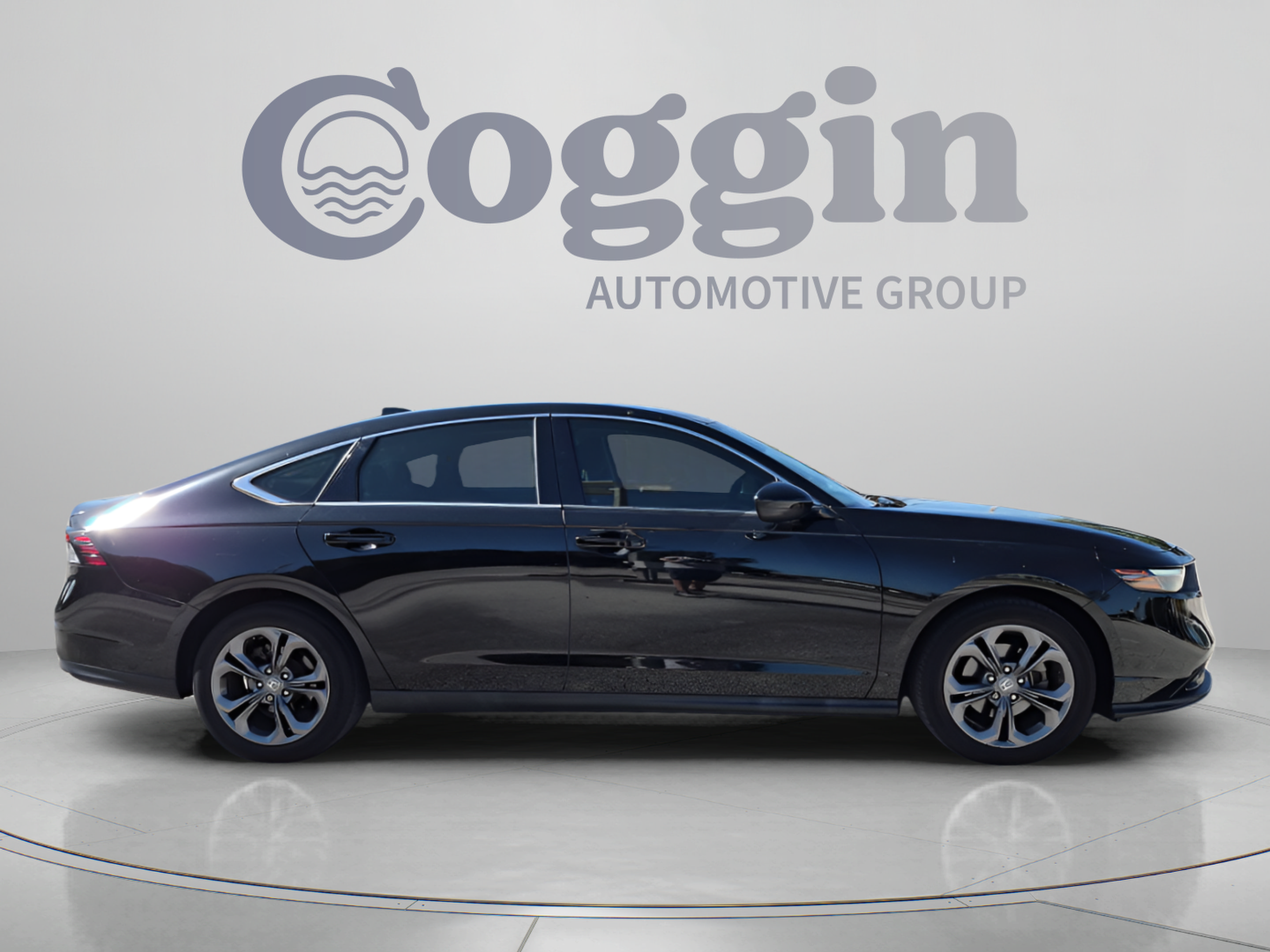 2023 Honda Accord EX - Photo 8