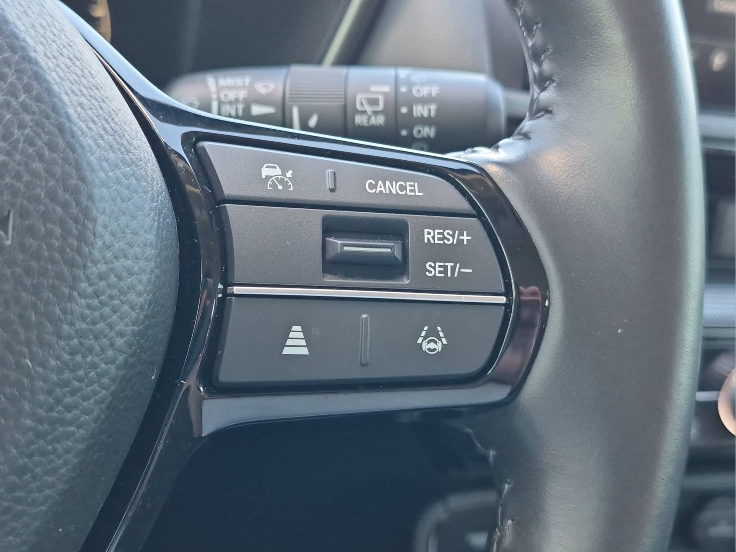 2024 Honda CR-V EX-L - Photo 11