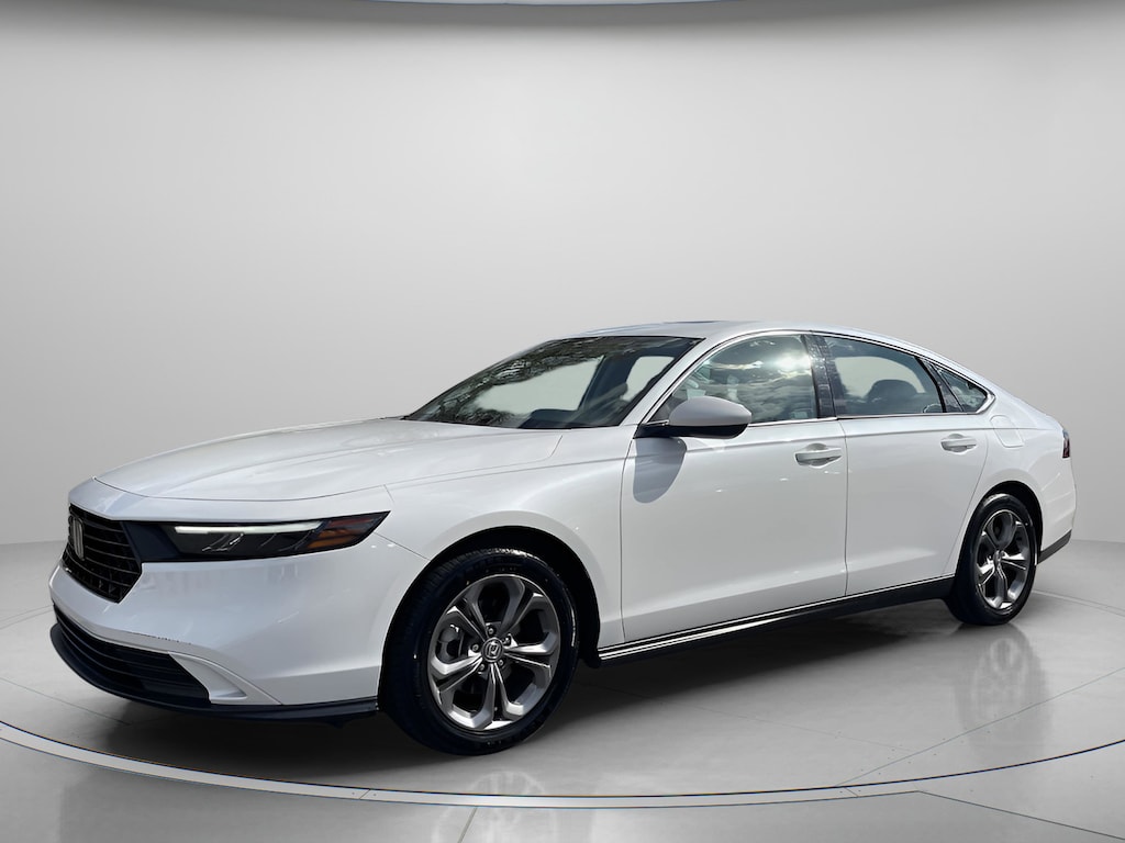 Used 2024 Honda Accord EX Sedan