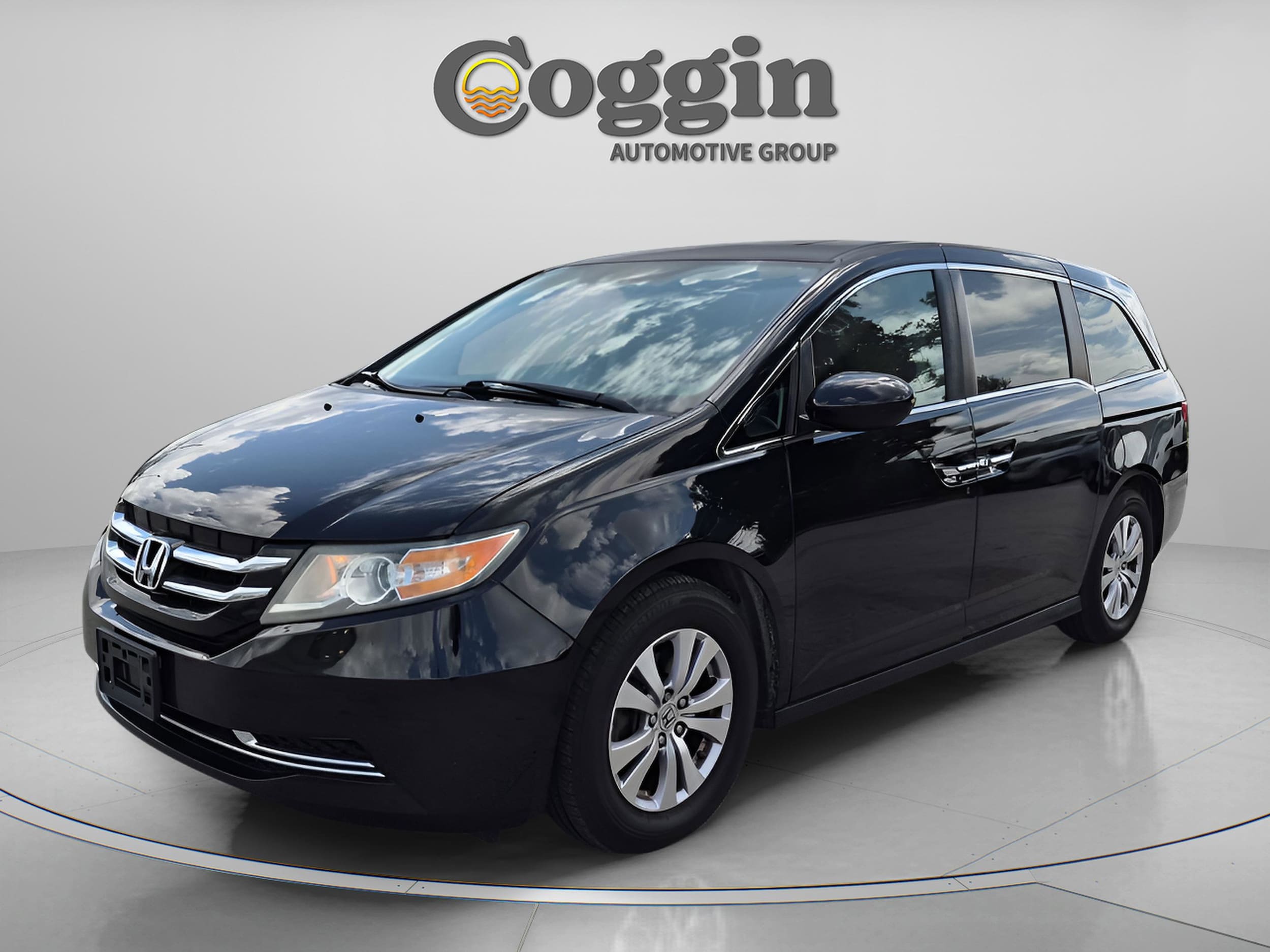 2016 Honda Odyssey EX-L with DVD Rear Entertainment System's photo