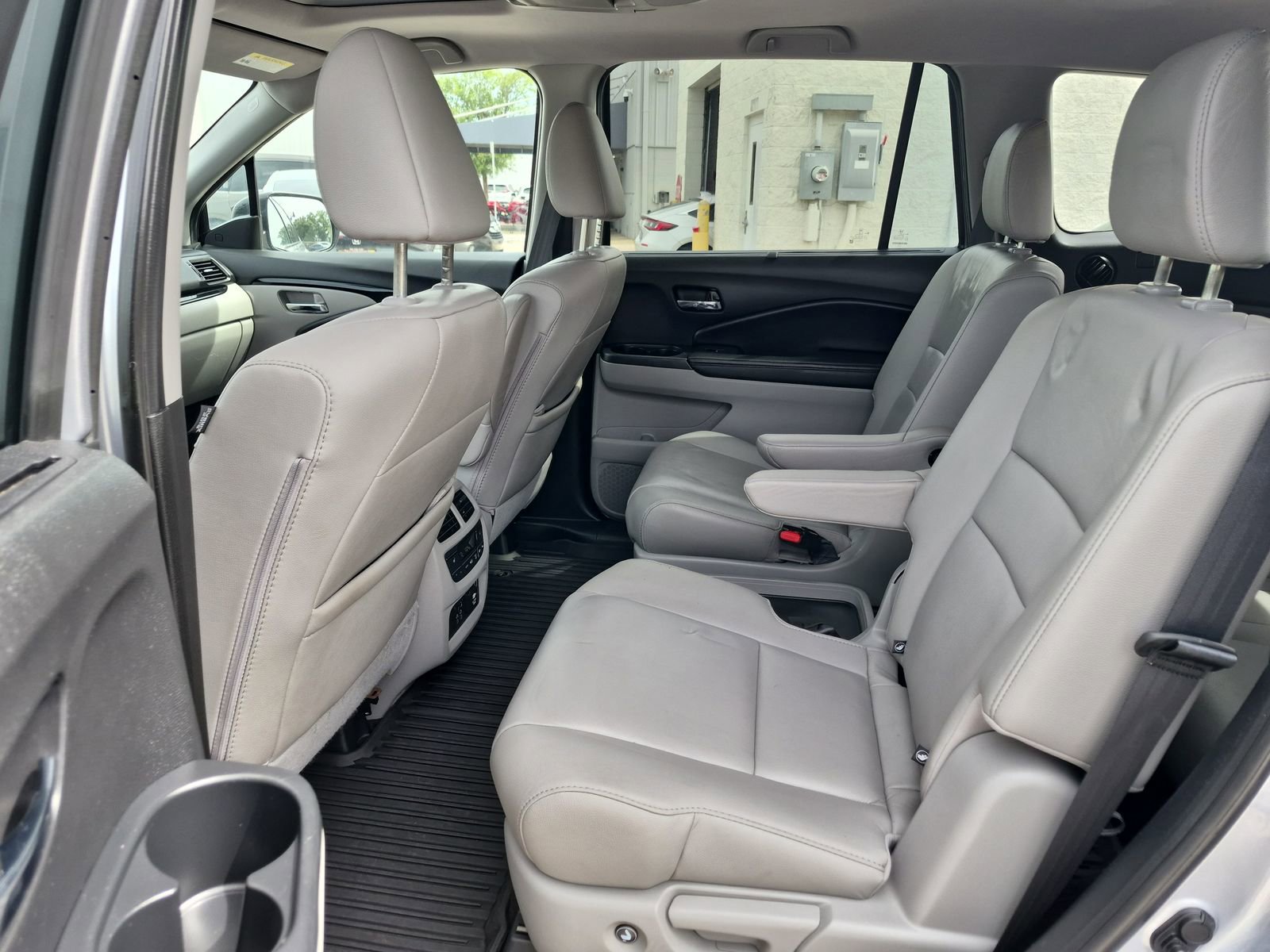 2019 Honda Pilot Touring - Photo 18