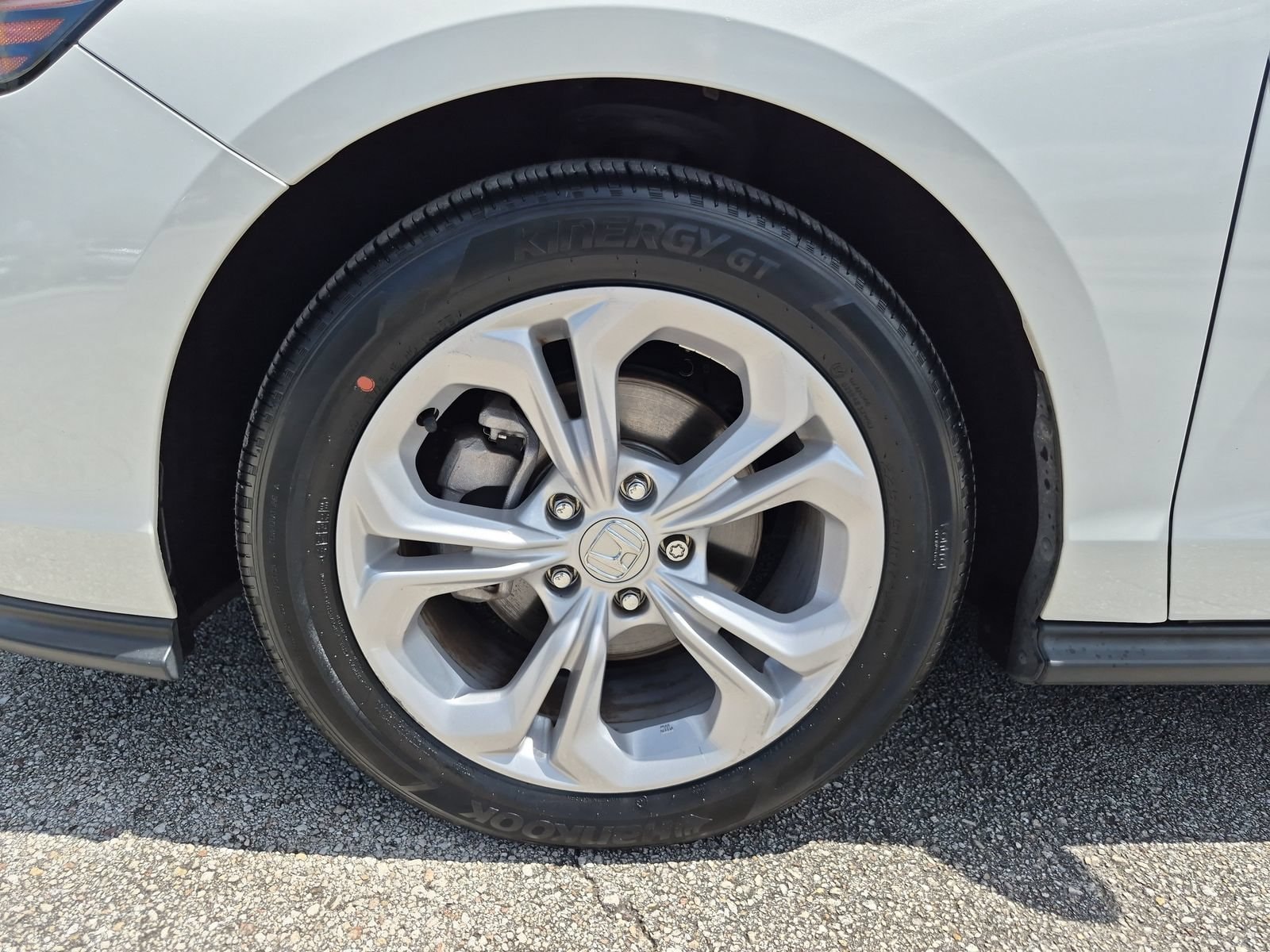 2024 Honda Accord LX - Photo 27