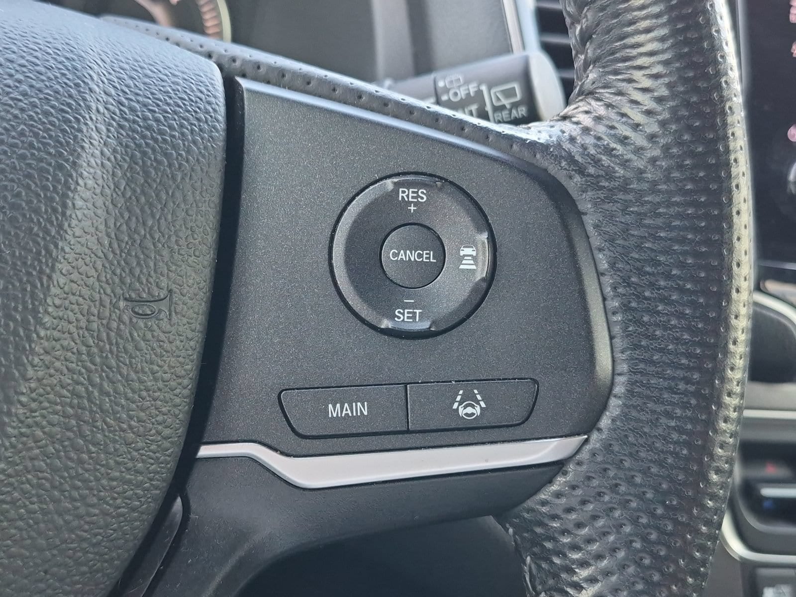 2023 Honda Passport EX-L - Photo 11