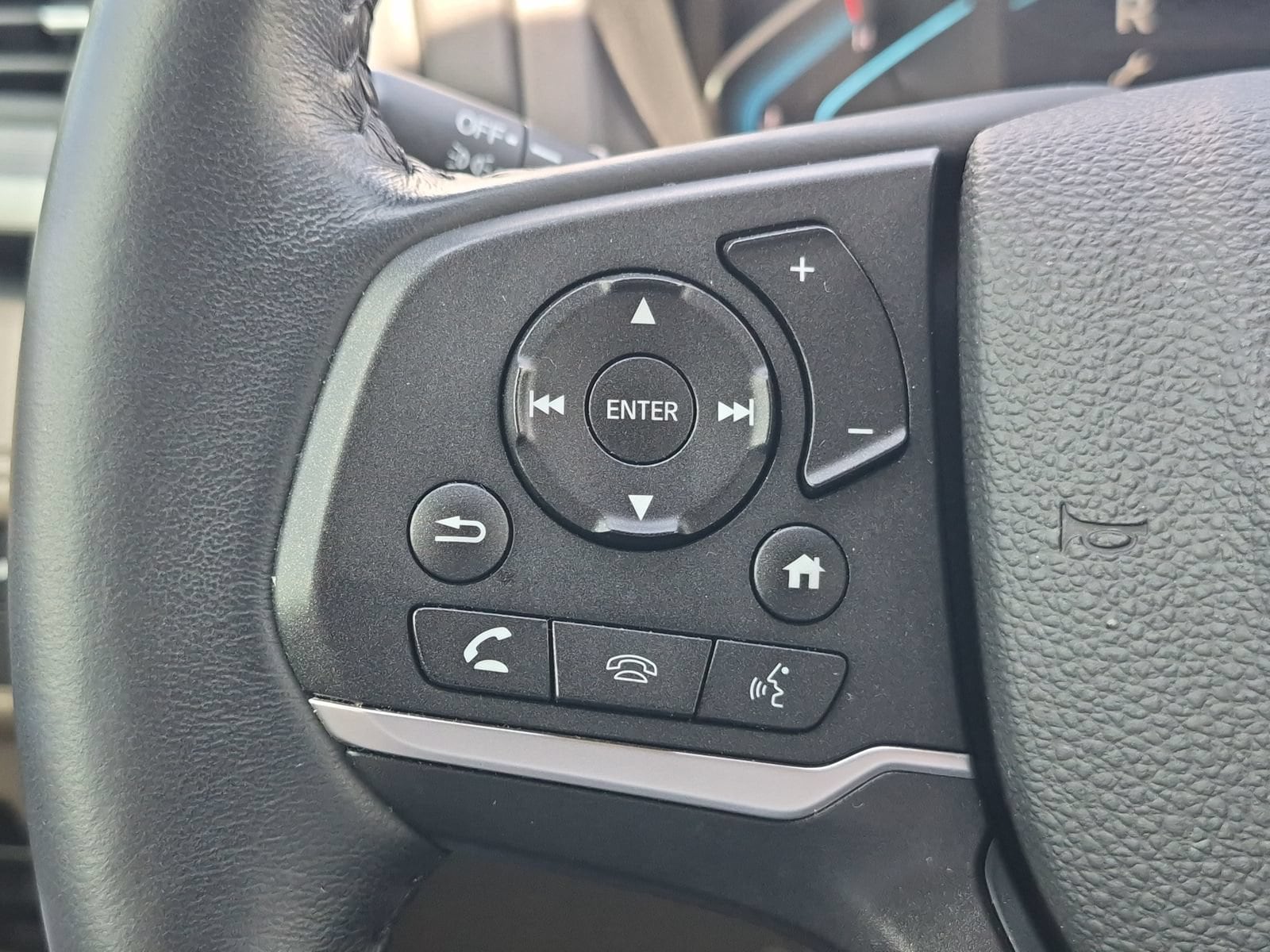 2024 Honda Odyssey EX-L - Photo 14