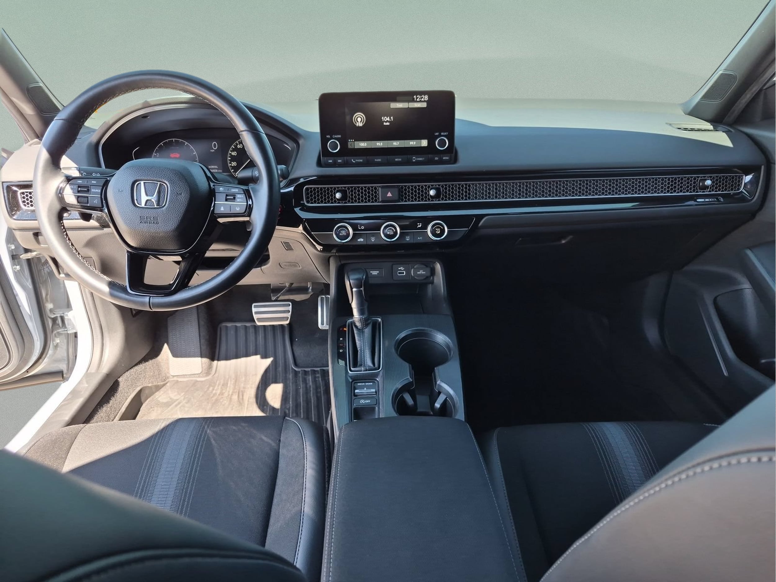 2024 Honda Civic Sport - Photo 26