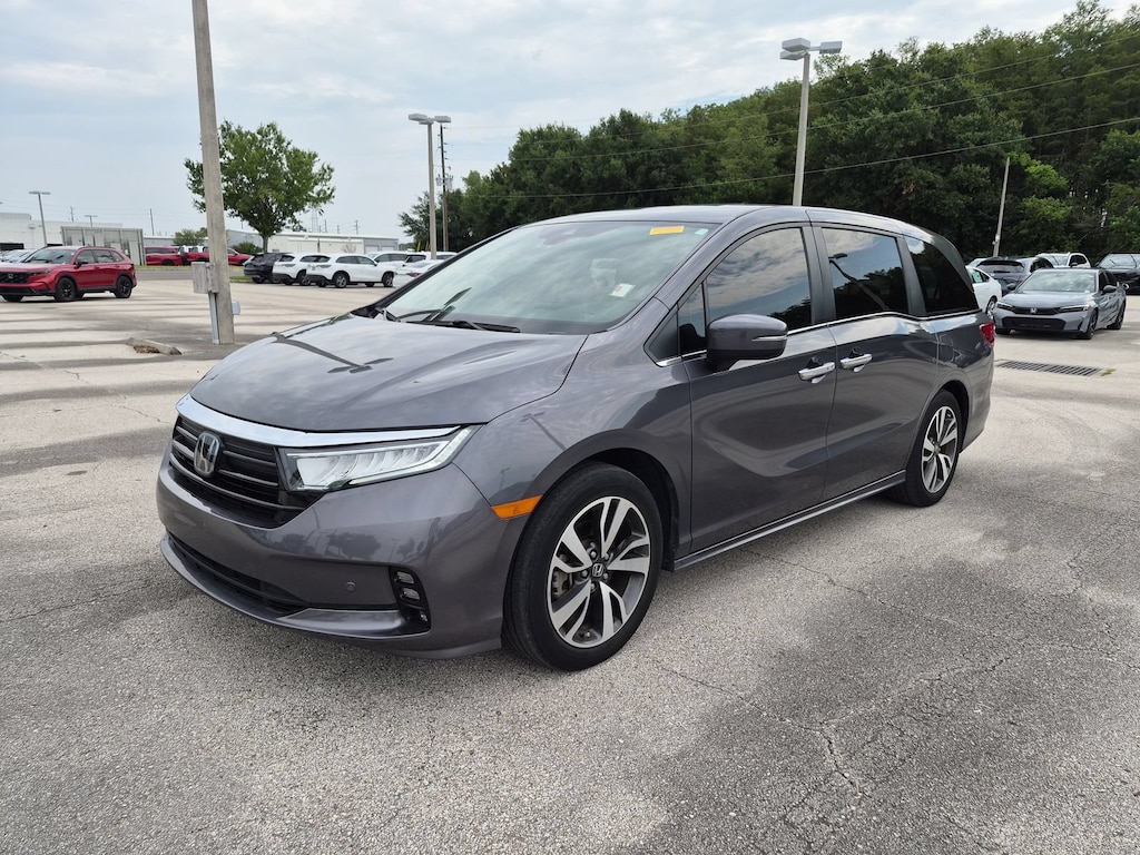 Used 2023 Honda Odyssey Touring Van