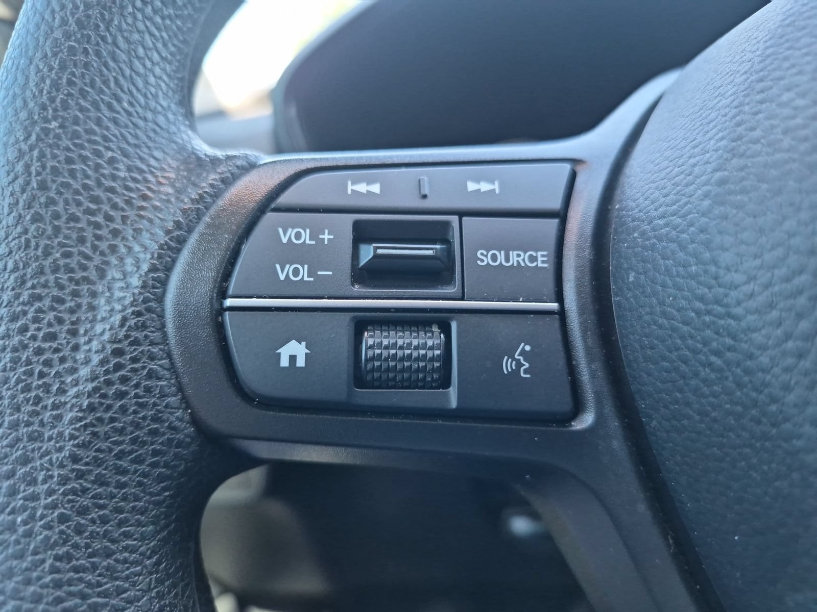 2025 Honda CR-V EX - Photo 14