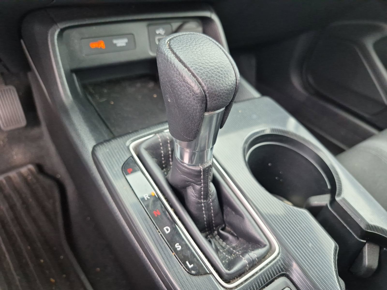 2023 Honda Civic Hatchback LX - Photo 16