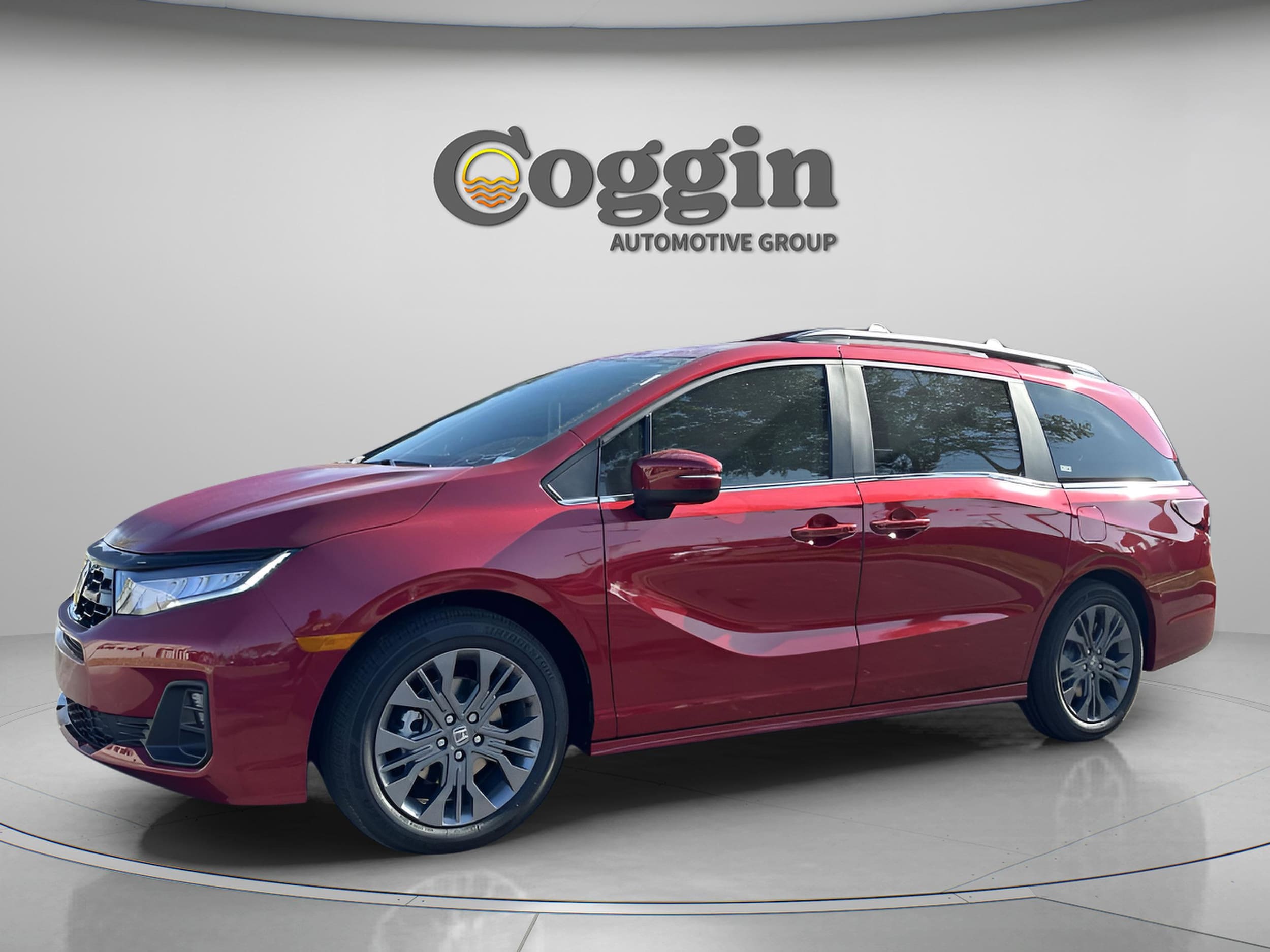 2026 Honda Odyssey Touring's photo