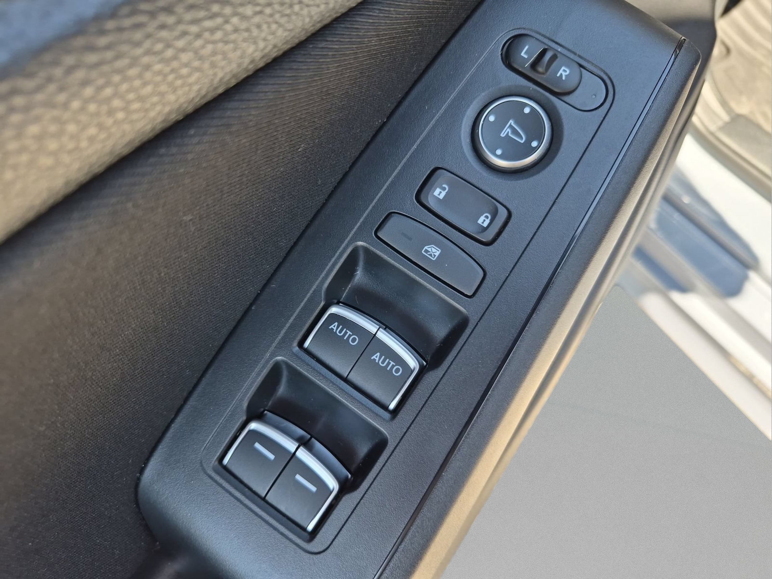 2024 Honda Civic Sport - Photo 17