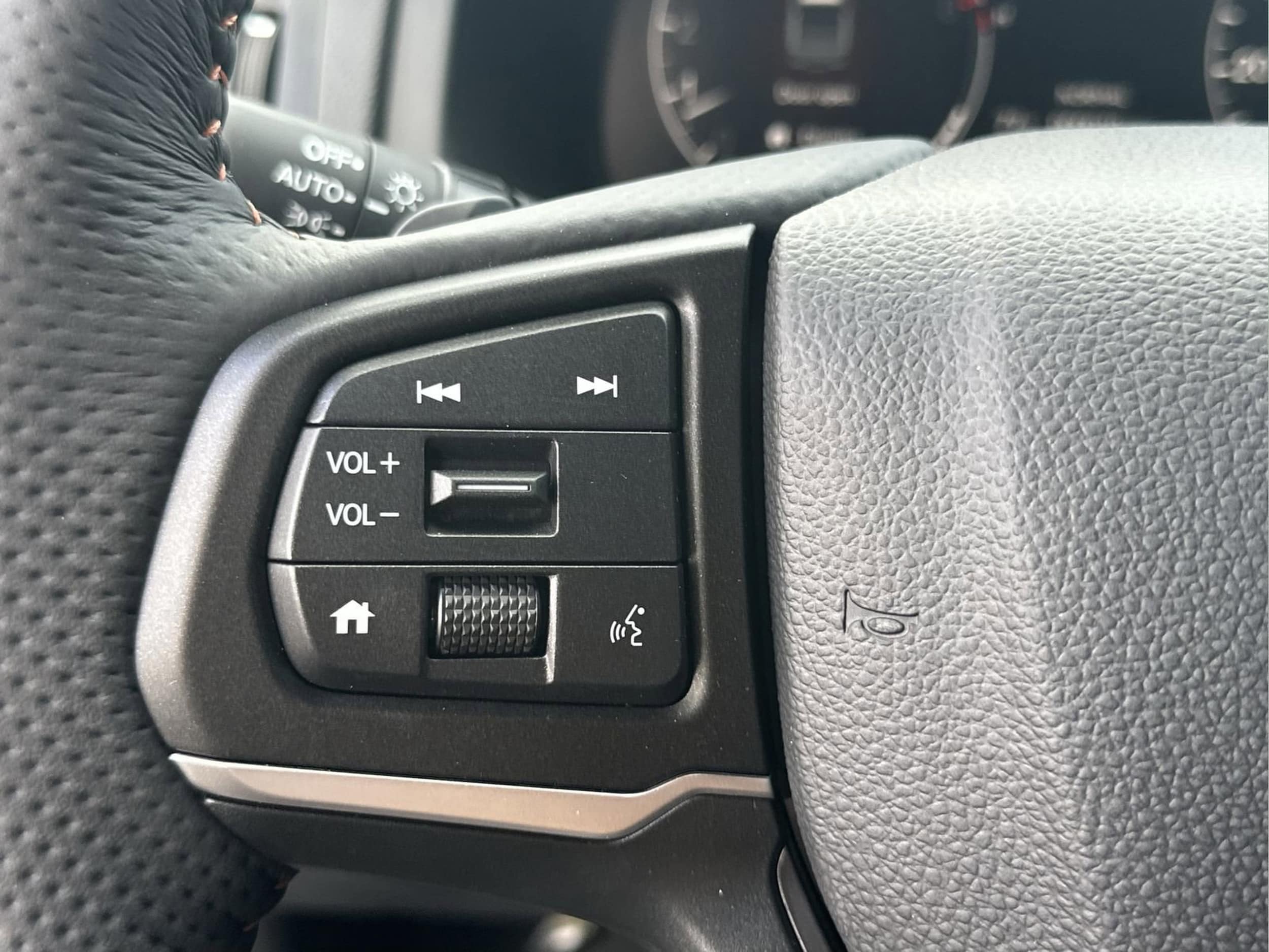 2025 Honda Ridgeline TrailSport - Photo 28