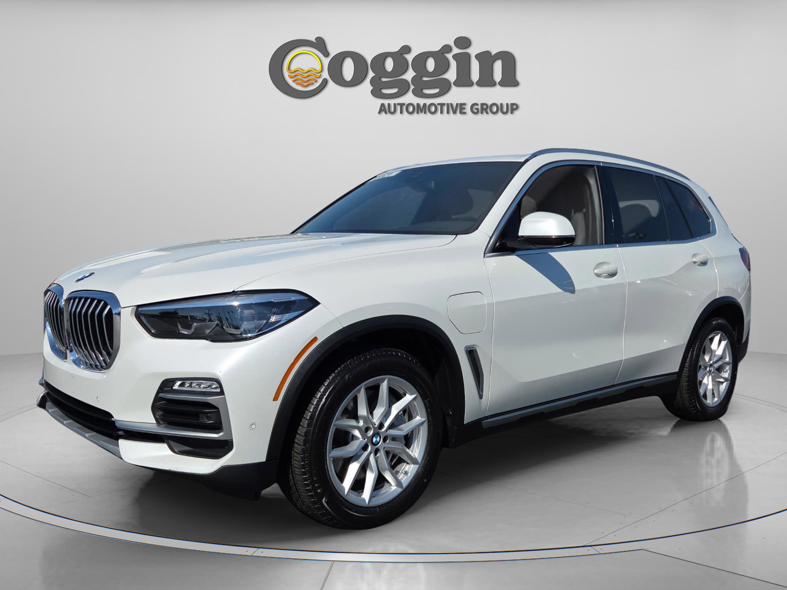 Used 2021 BMW X5 45e with VIN 5UXTA6C06M9E35780 for sale in Orlando, FL