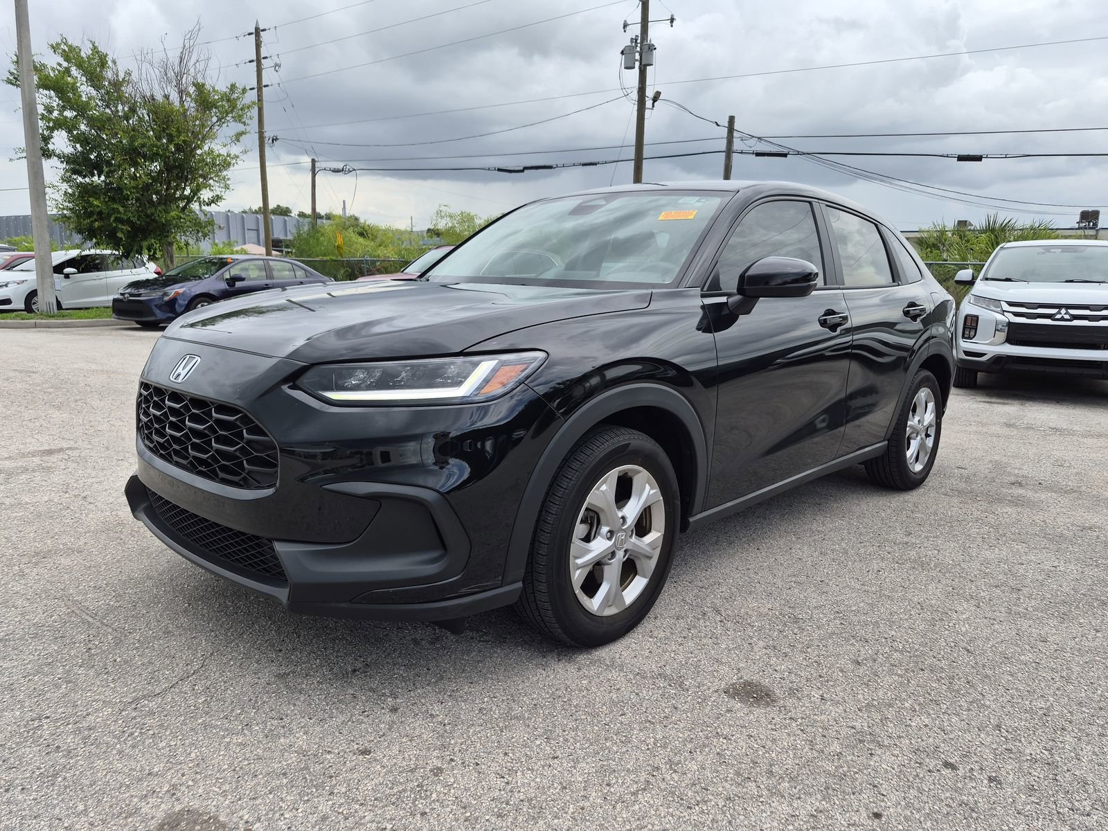 2023 Honda HR-V LX - Photo 2