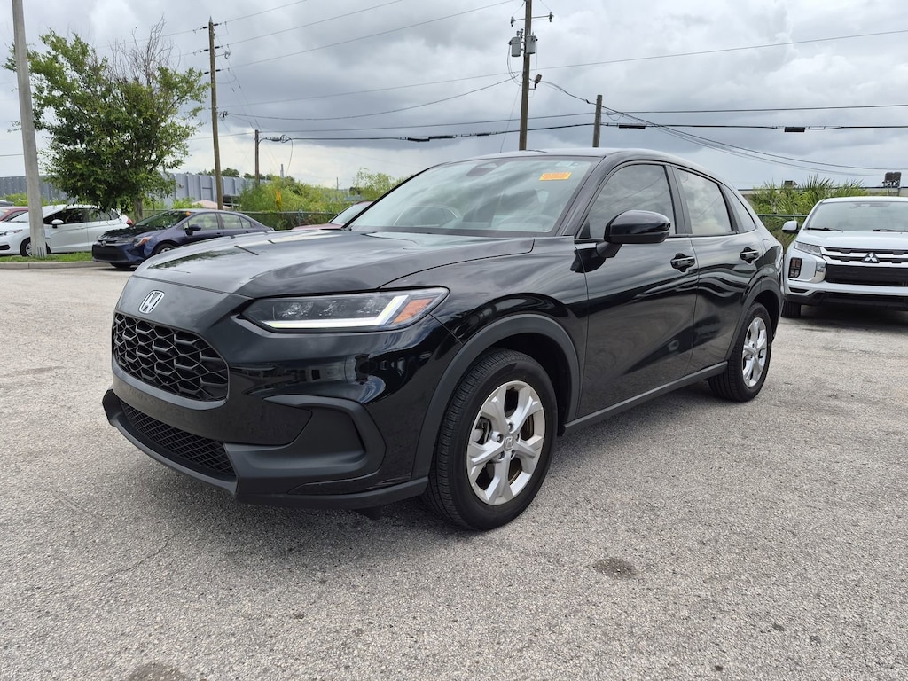 Certified 2023 Honda HR-V LX 2WD SUV