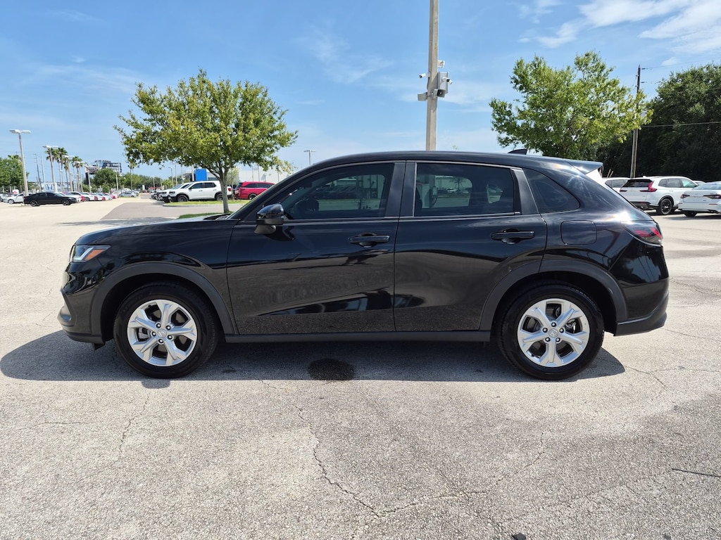 Certified 2025 Honda HR-V LX SUV