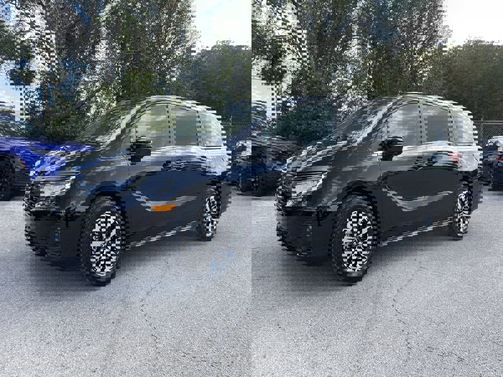 2026 Honda Odyssey EX-L photo 3