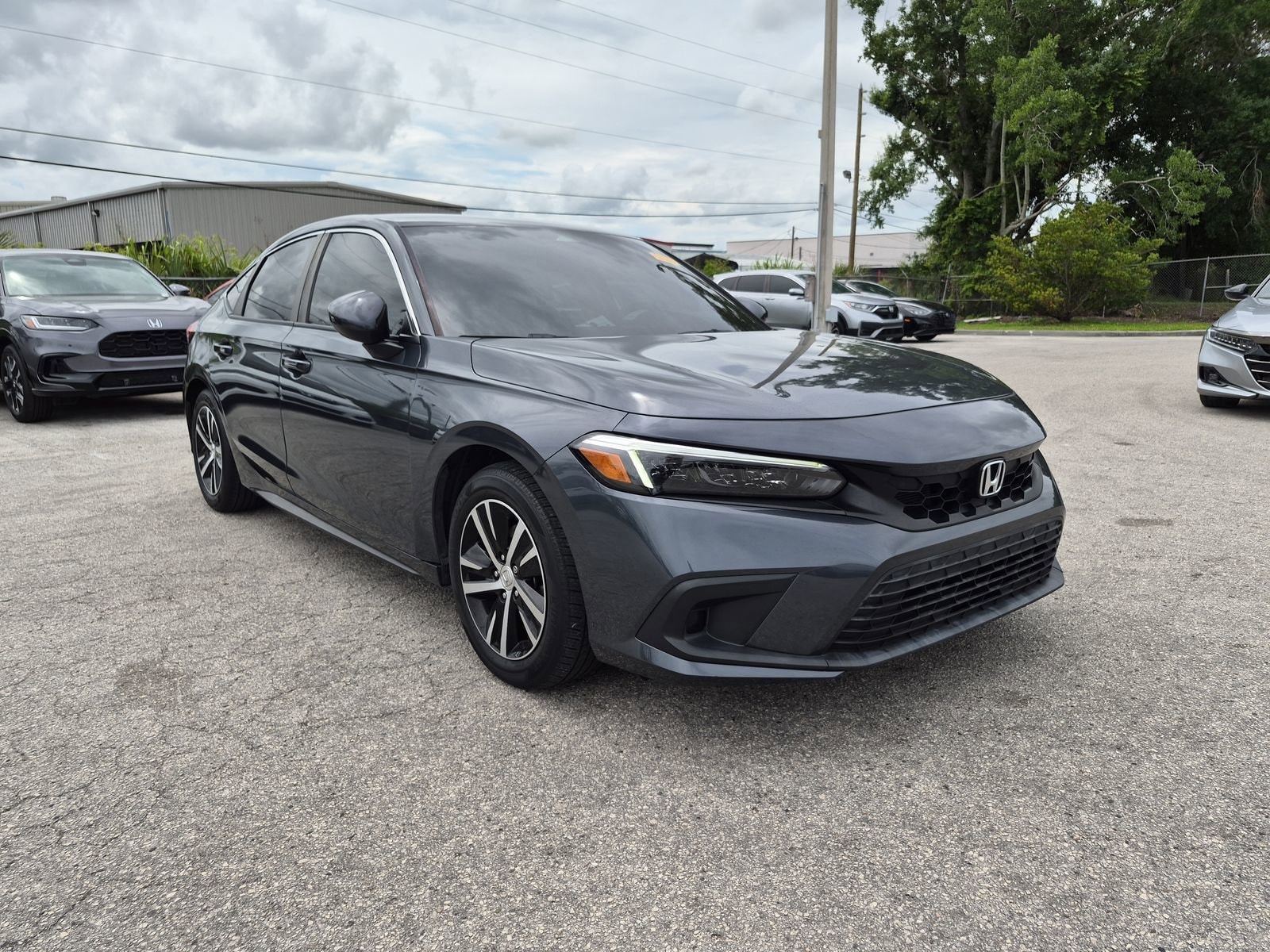 2023 Honda Civic Hatchback LX - Photo 9