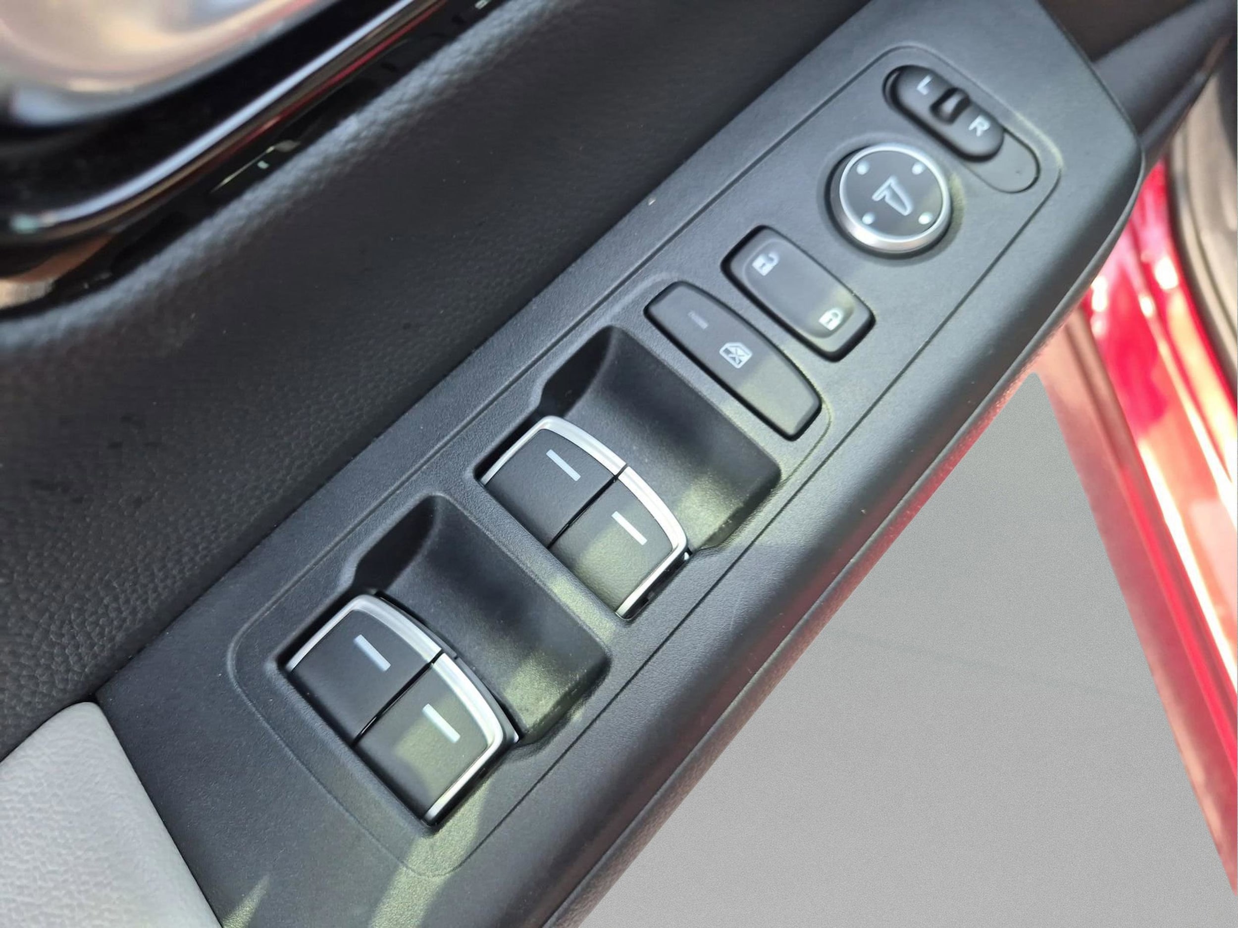 2023 Honda CR-V EX-L - Photo 17