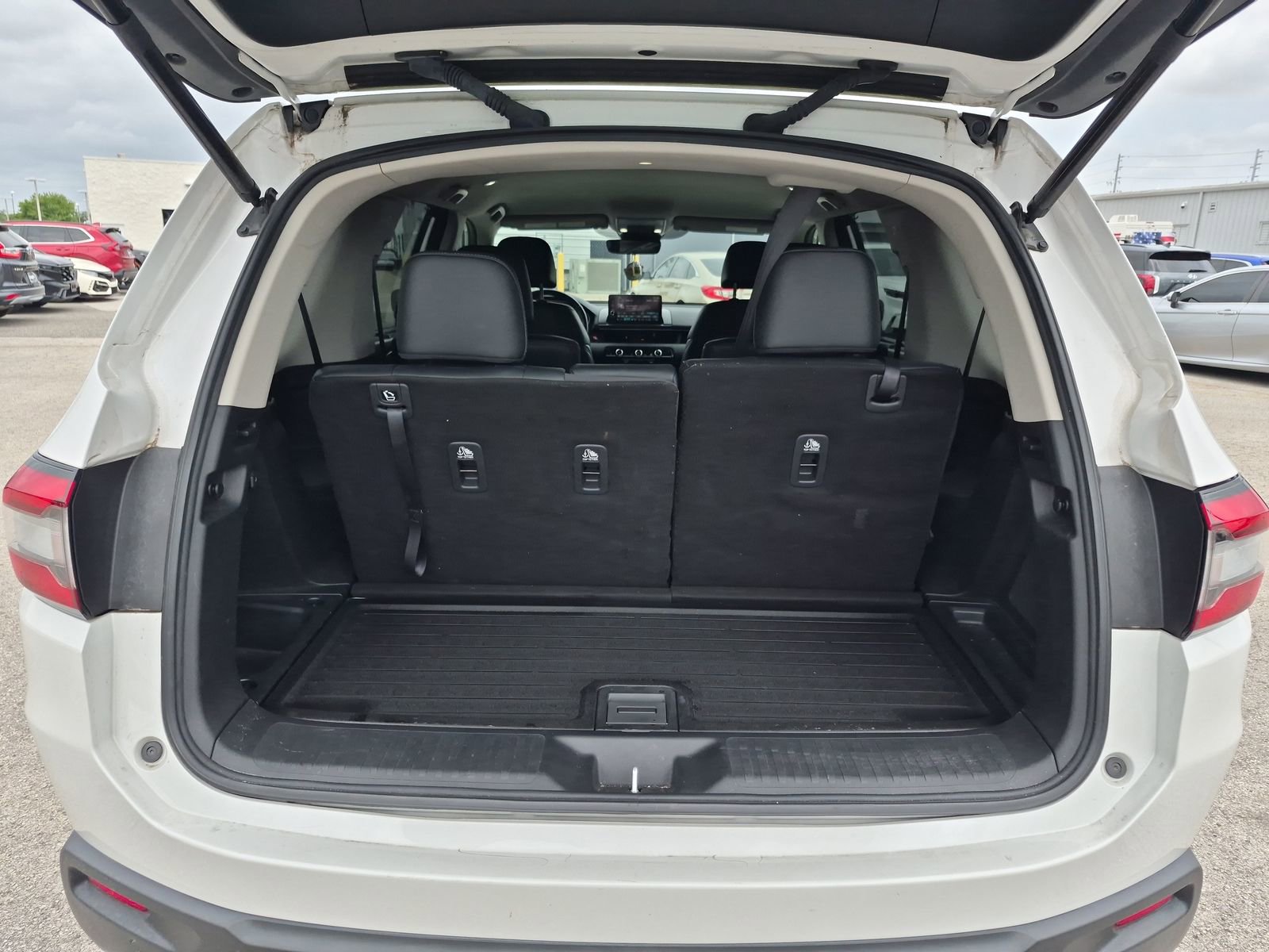 2023 Honda Pilot EX-L - Photo 32
