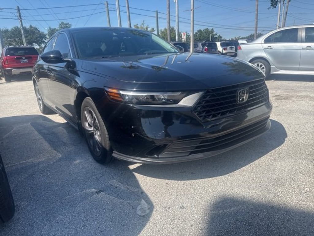 Used 2023 Honda Accord EX Sedan