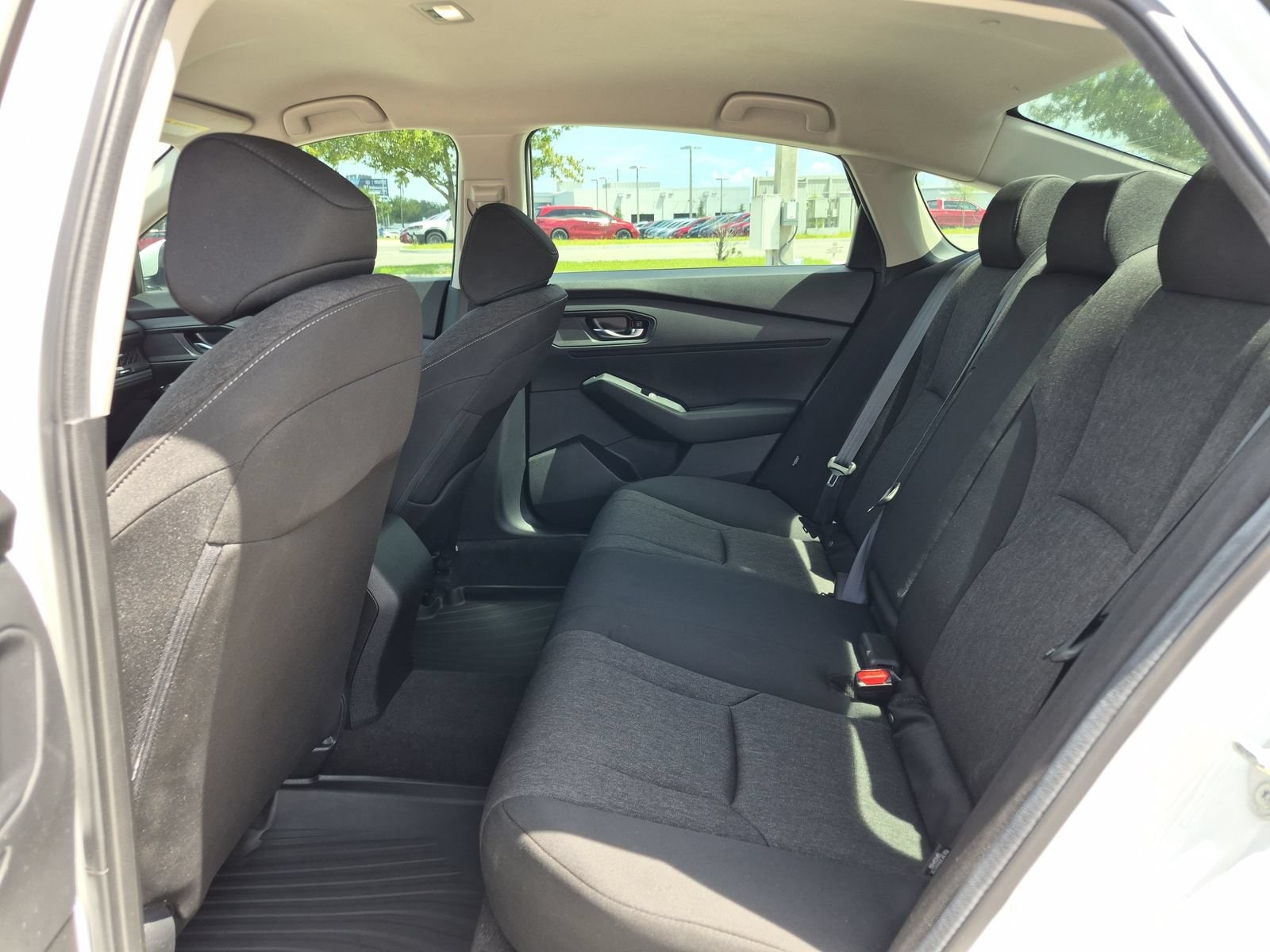 2024 Honda Accord LX - Photo 18