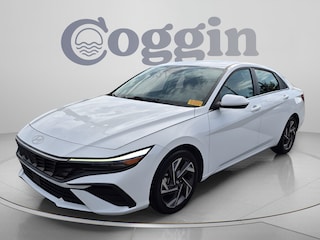 2025 Hyundai Elantra SEL Convenience Sedan