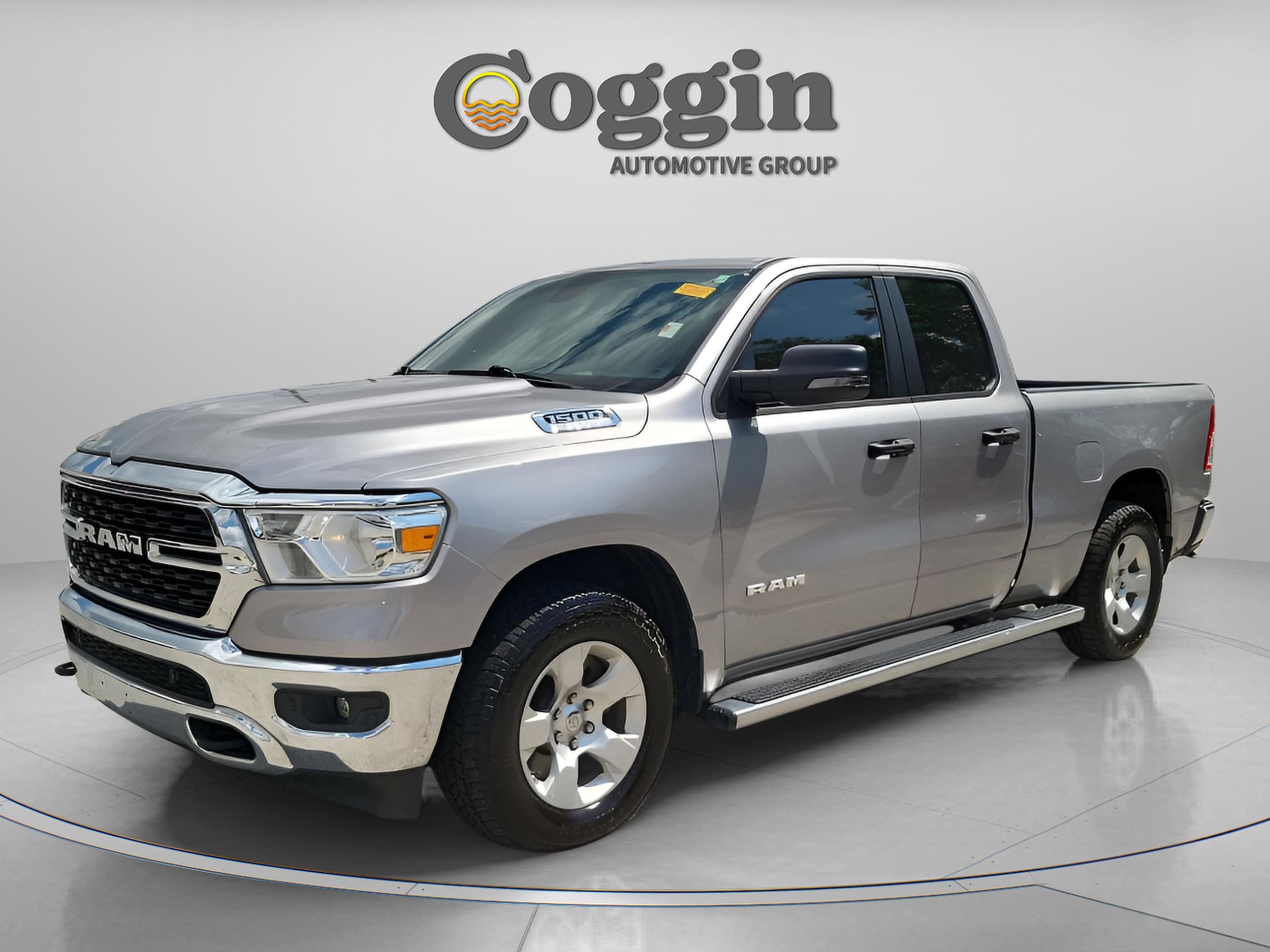 2023 RAM 1500 Big Horn/Lone Star 4x4 Quad Cab 6'4's photo