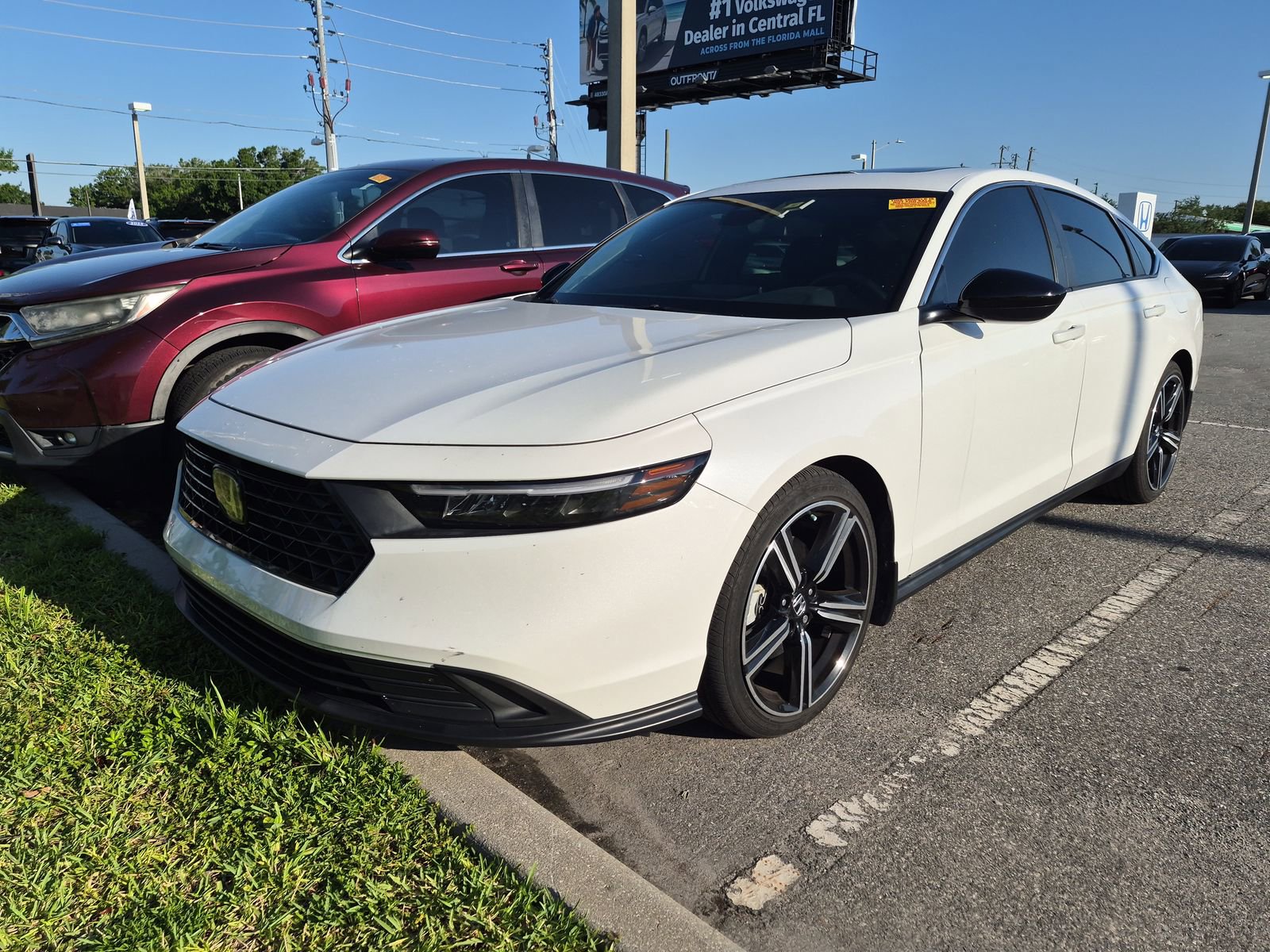 2024 Honda Accord Hybrid Sport's photo