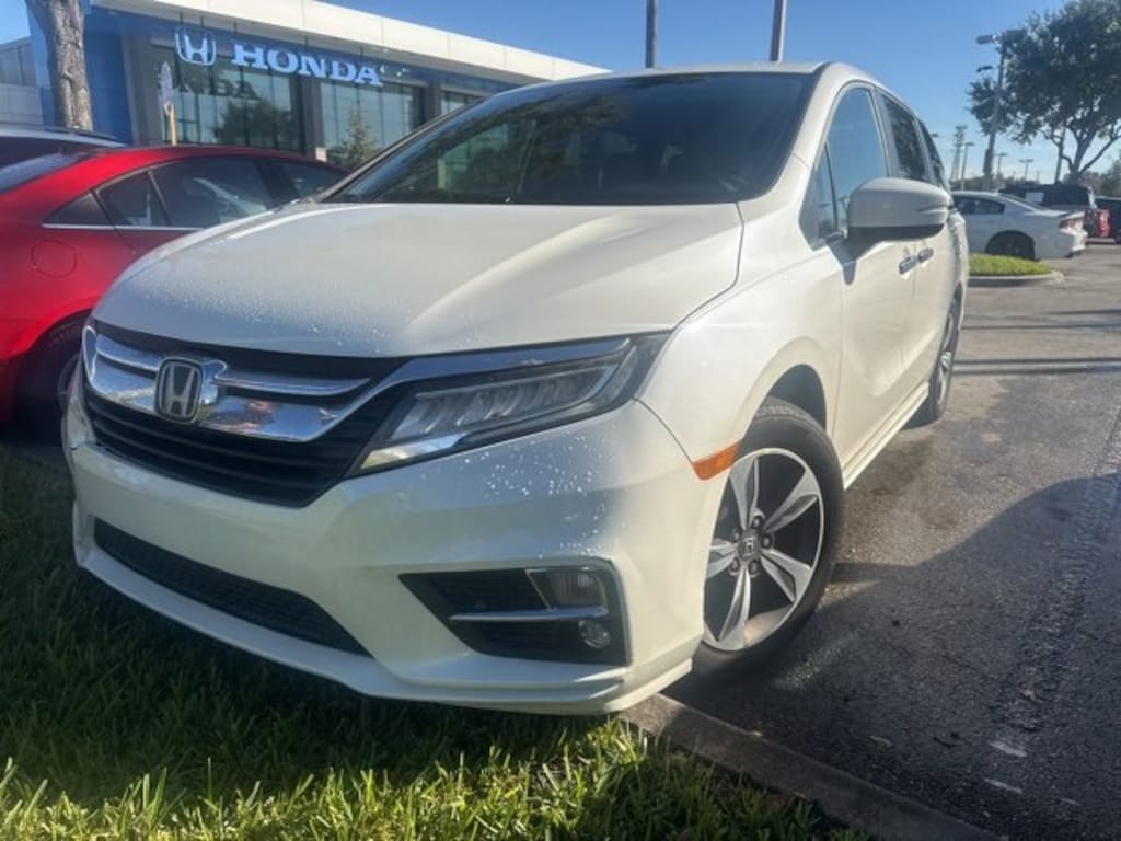 Used 2018 Honda Odyssey Touring Van