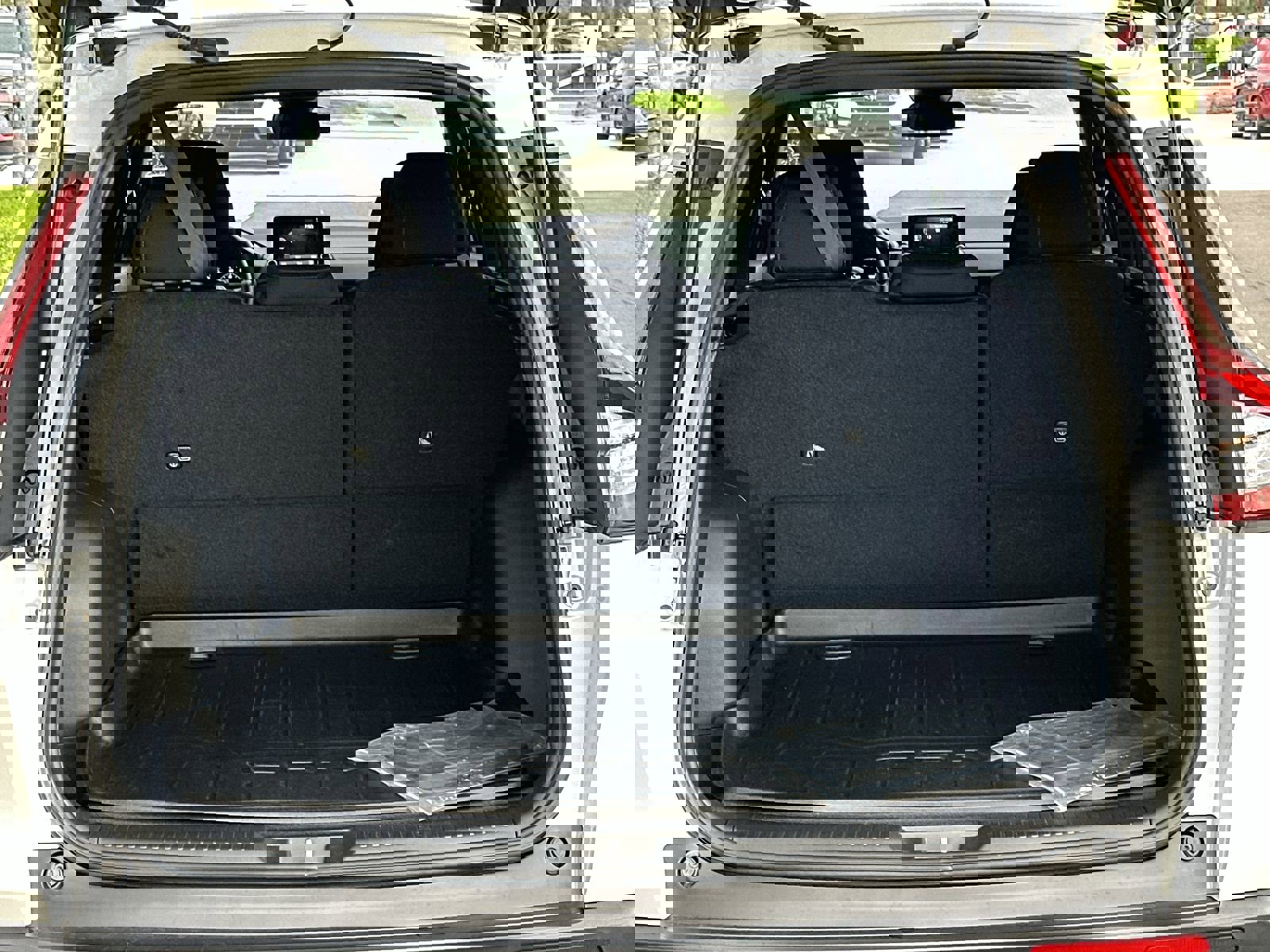 2025 Honda CR-V Hybrid Sport photo 4