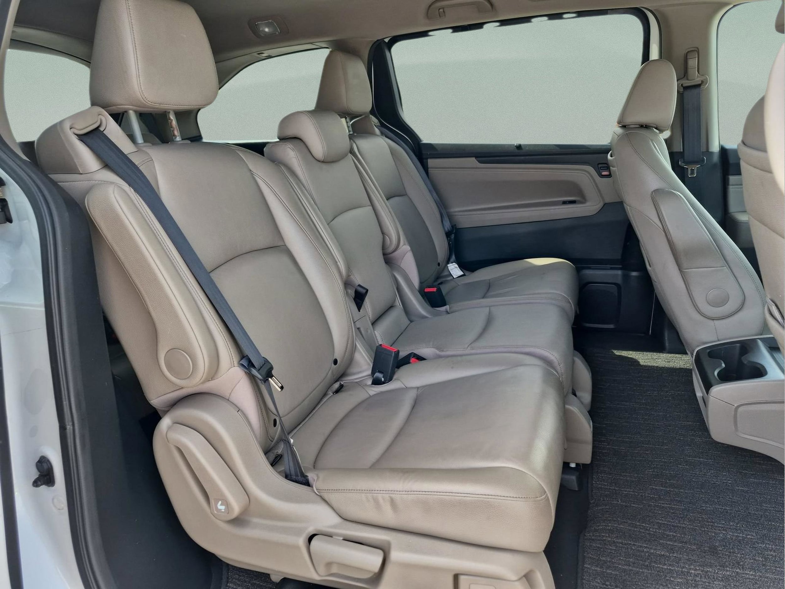 2023 Honda Odyssey Touring - Photo 19