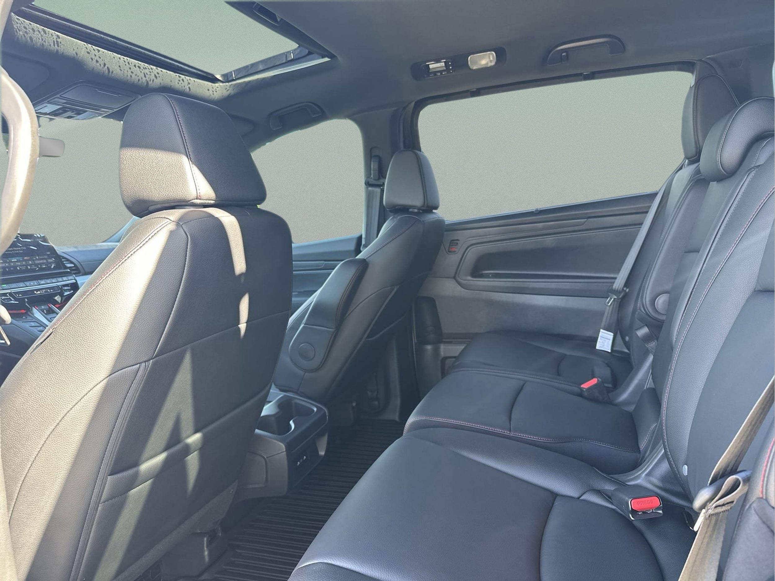 2026 Honda Odyssey Sport L - Photo 17