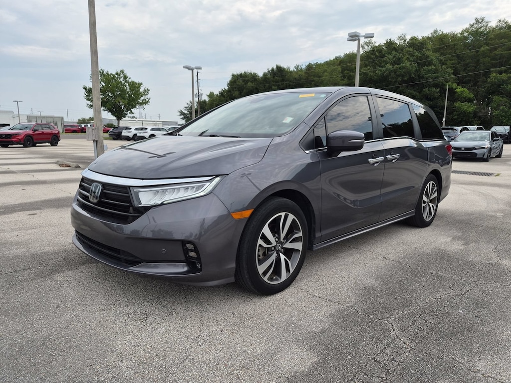 Used 2023 Honda Odyssey Touring Van