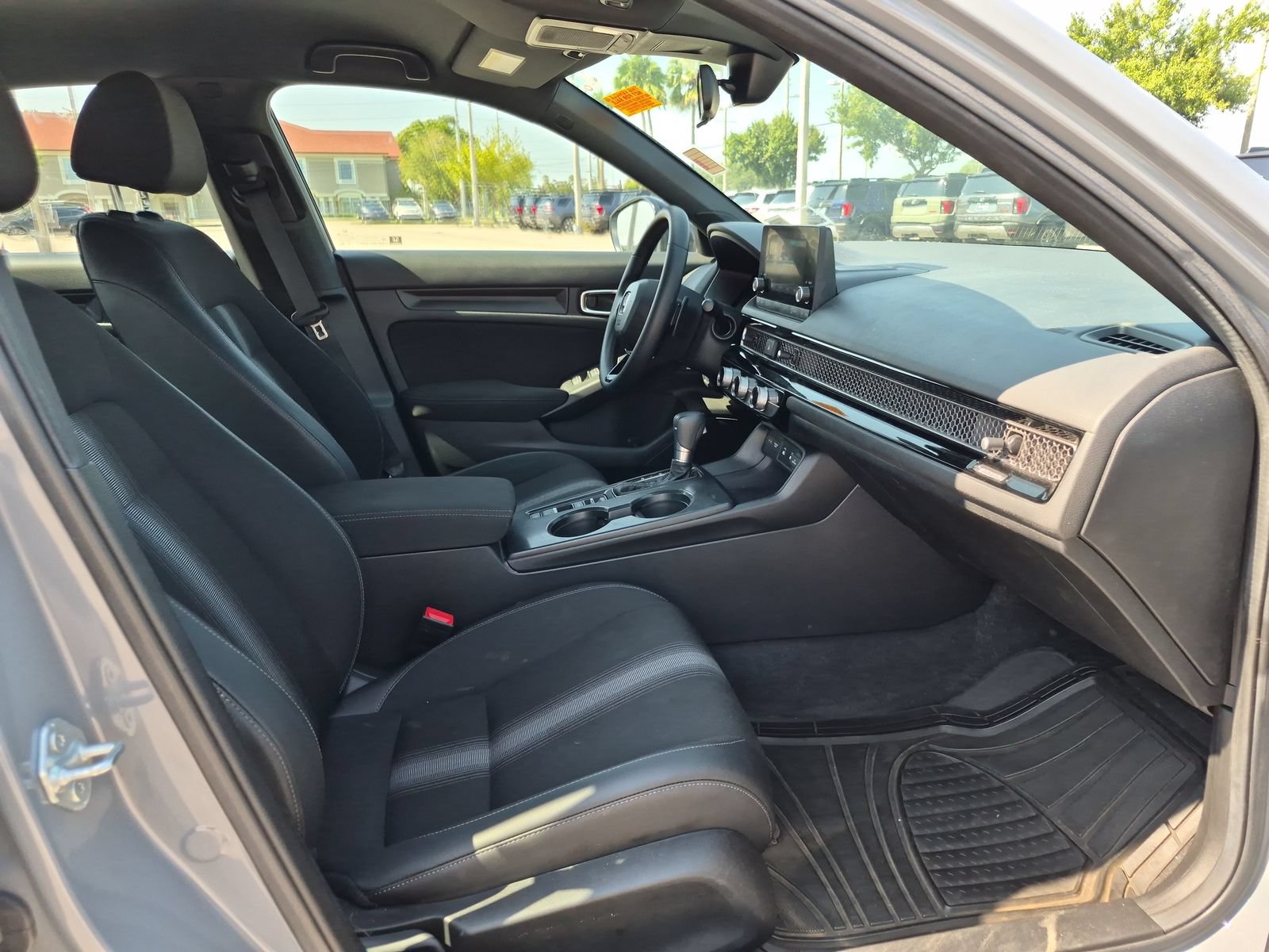 2025 Honda Civic Sport - Photo 21