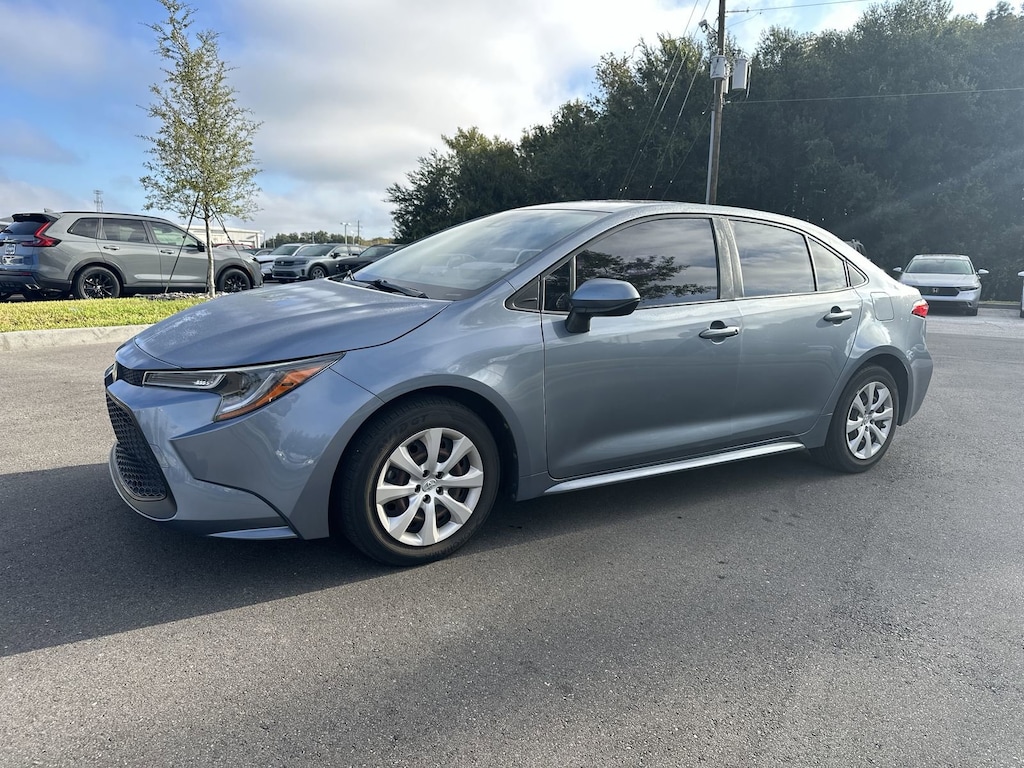 Used 2021 Toyota Corolla LE Sedan