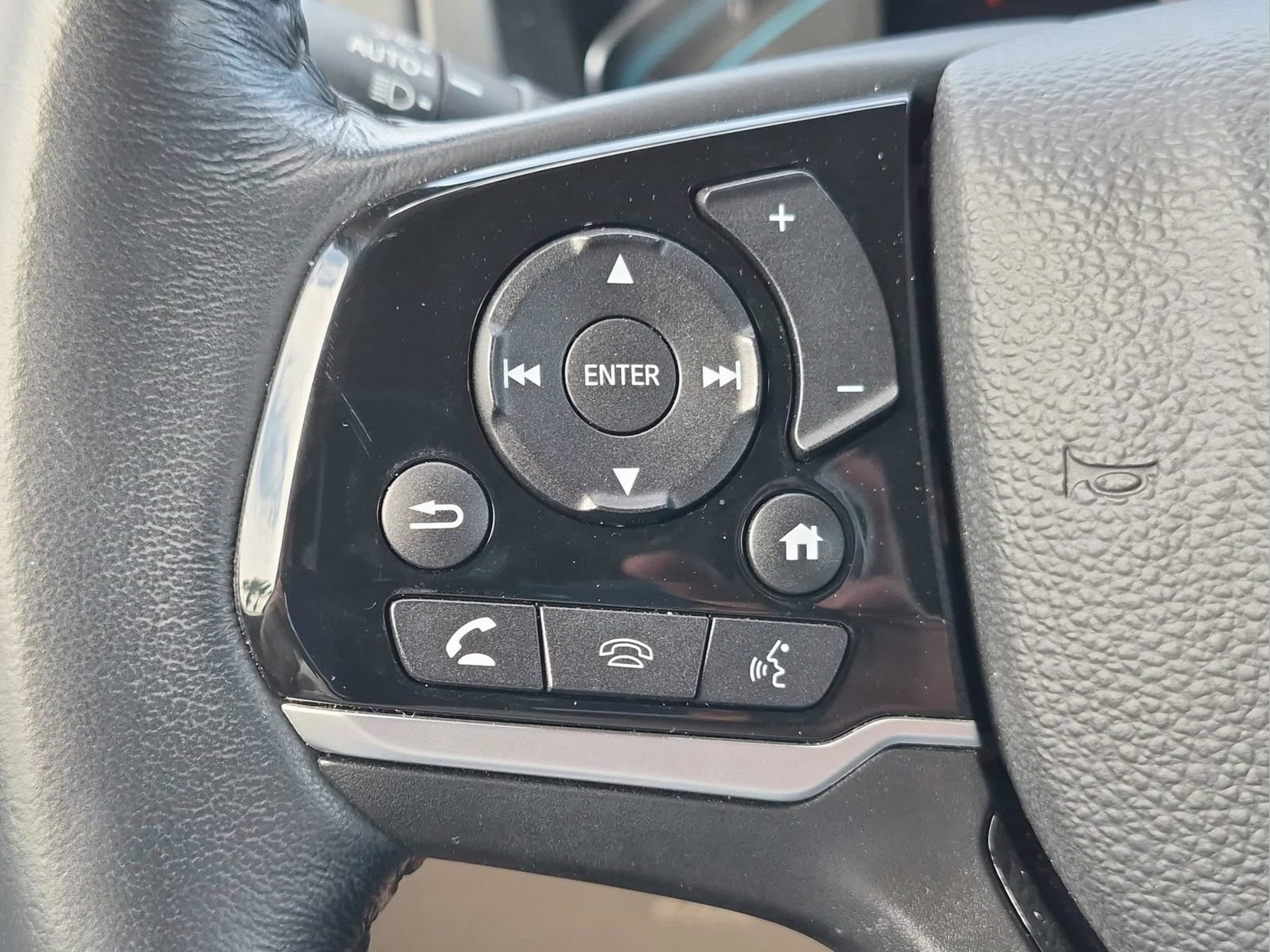 2023 Honda Odyssey Touring - Photo 14