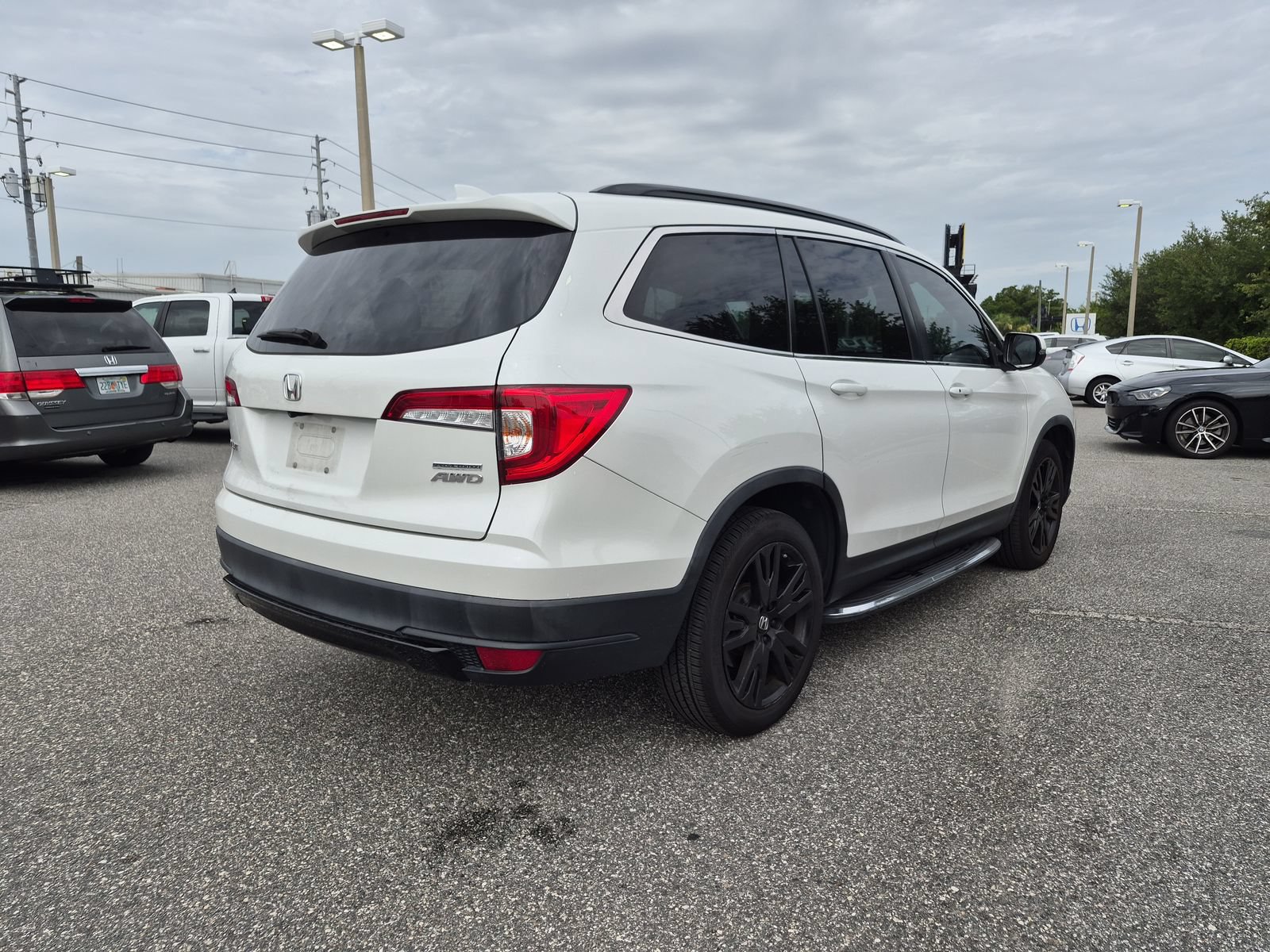 2021 Honda Pilot SE - Photo 7