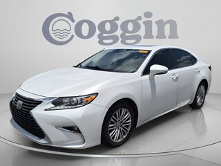 2017 LEXUS ES 350 Sedan