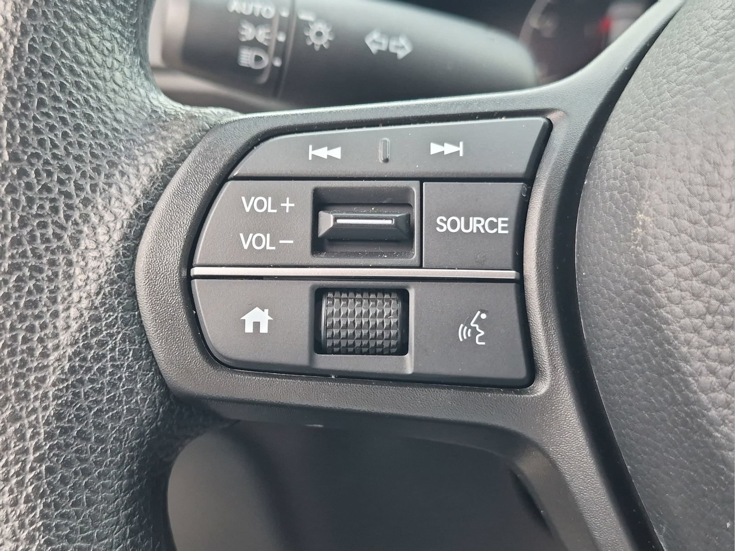 2024 Honda CR-V EX - Photo 14
