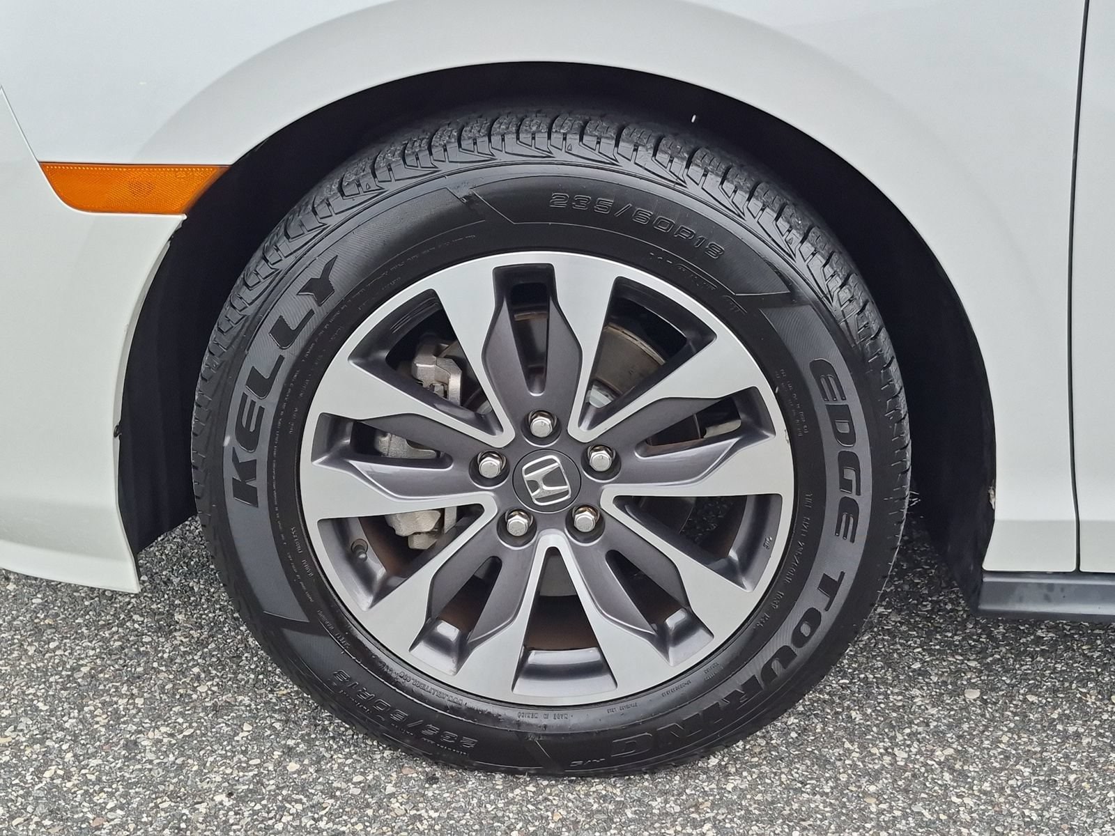 2022 Honda Odyssey EX-L - Photo 27
