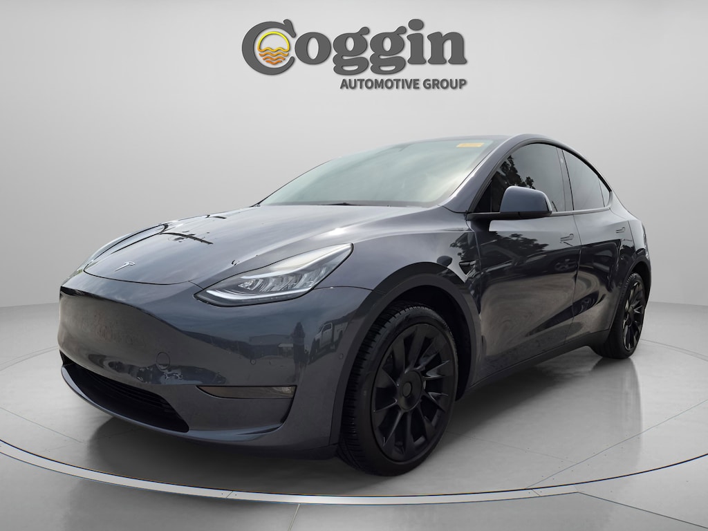 Used 2022 Tesla Model Y Long Range SUV