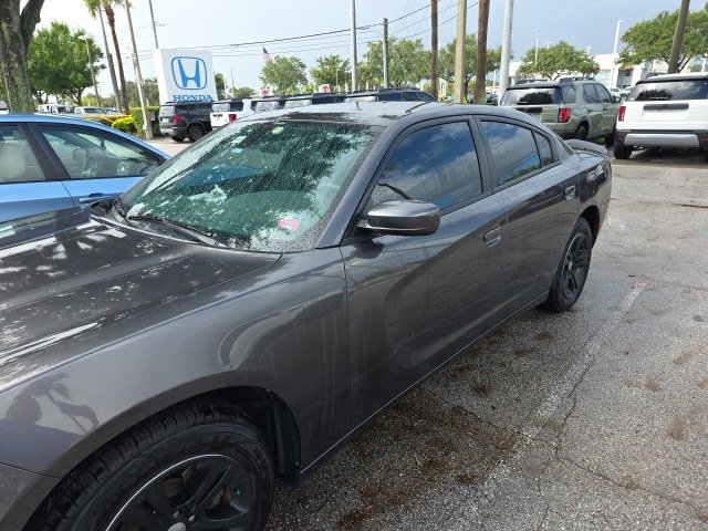 2020 Dodge Charger SXT photo 3