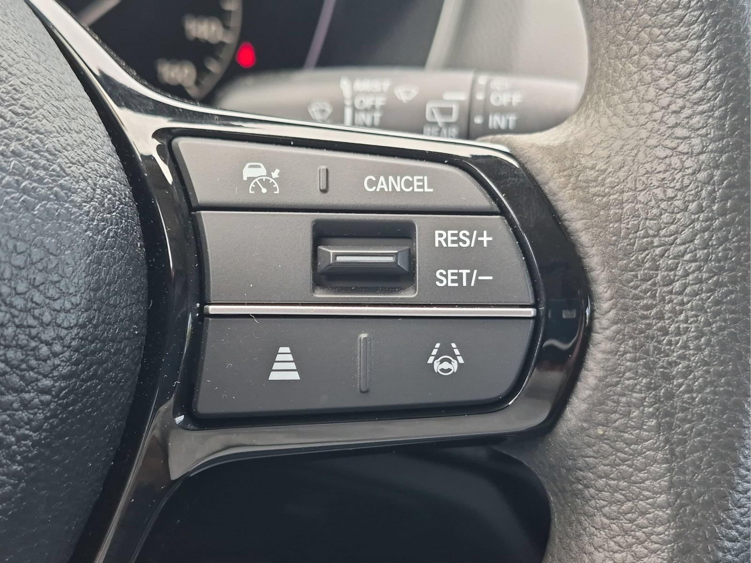2023 Honda Civic Hatchback LX - Photo 11