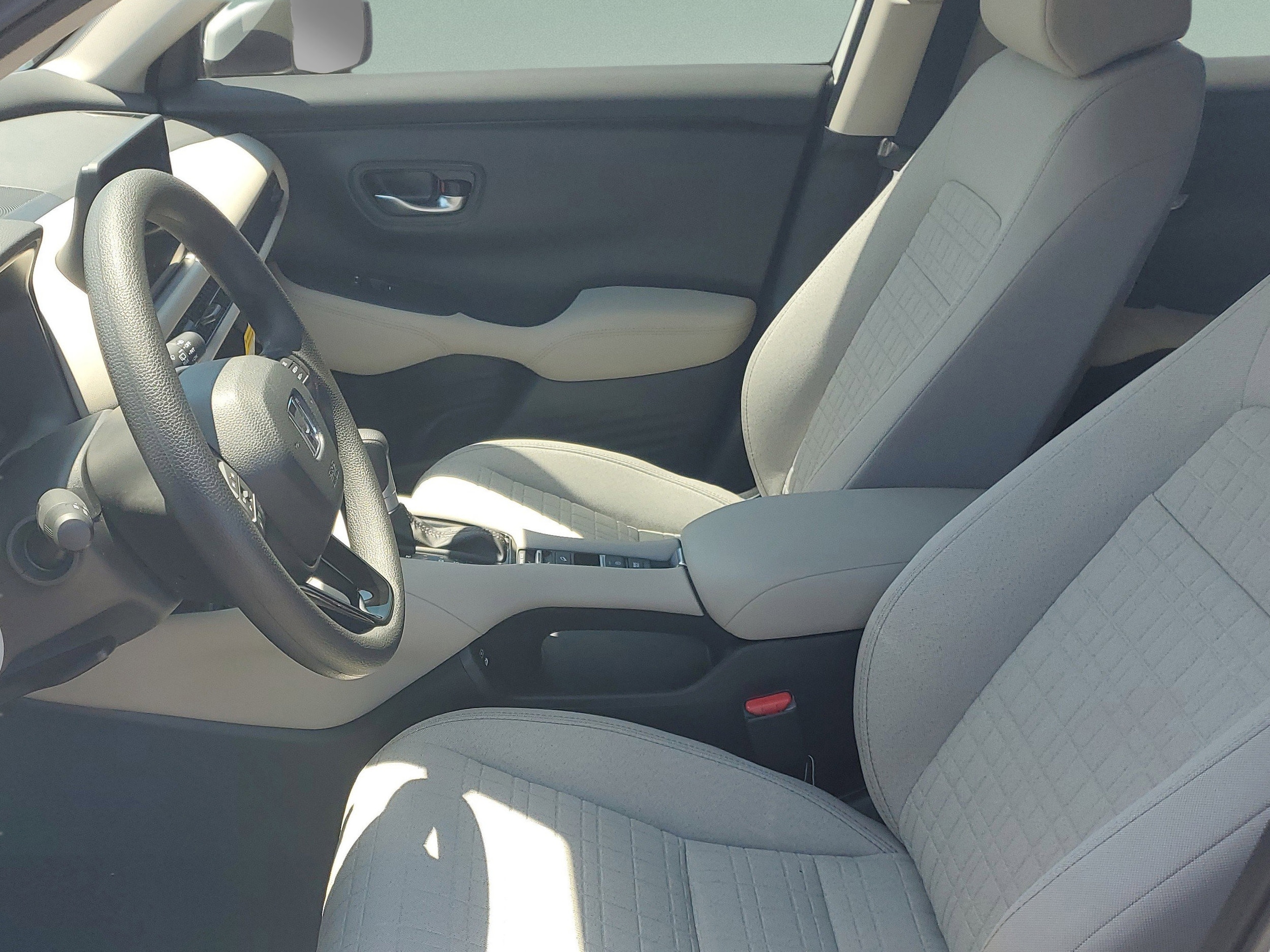 2026 Honda HR-V LX - Photo 16