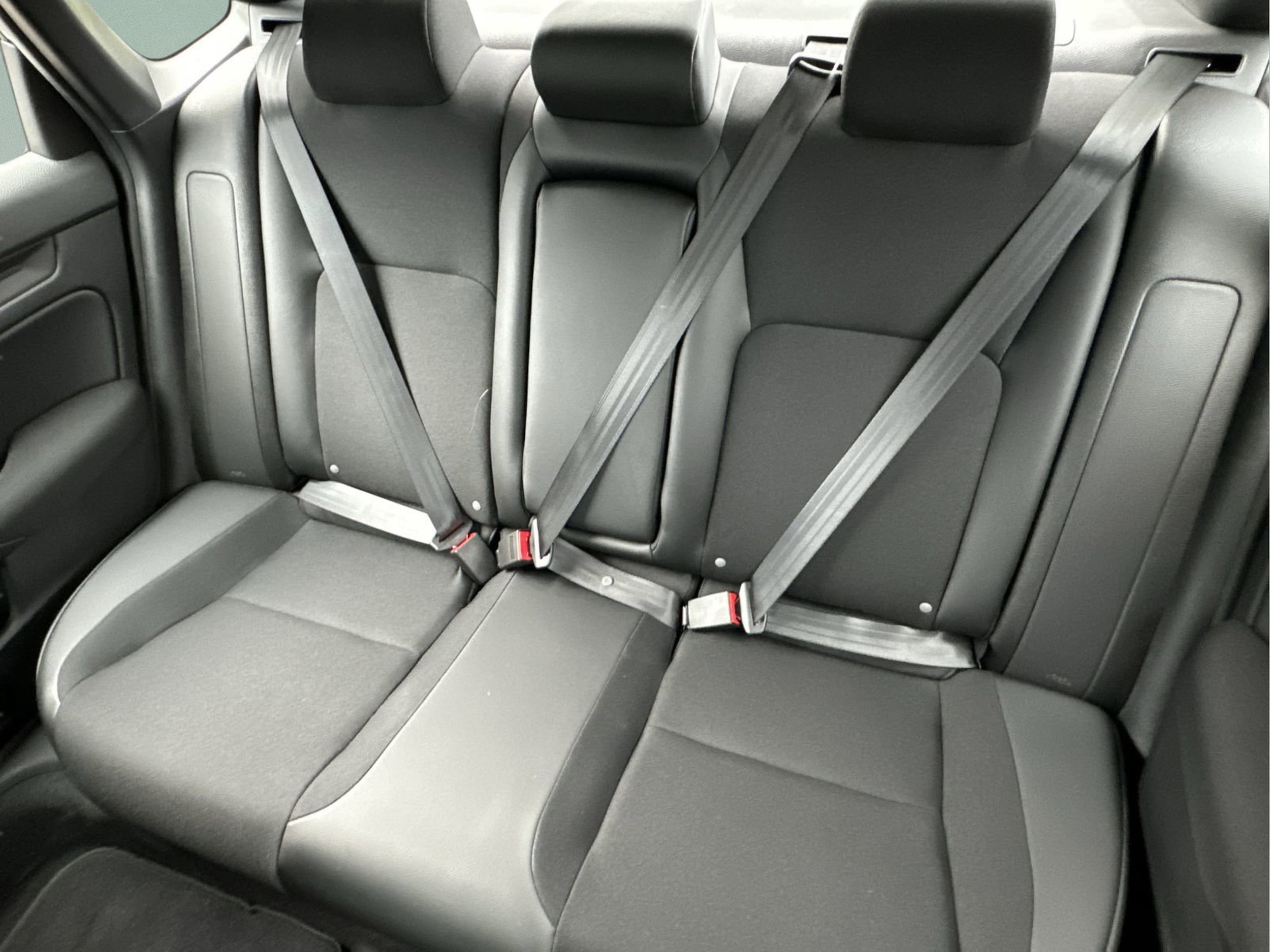 2025 Honda Civic Sport - Photo 14